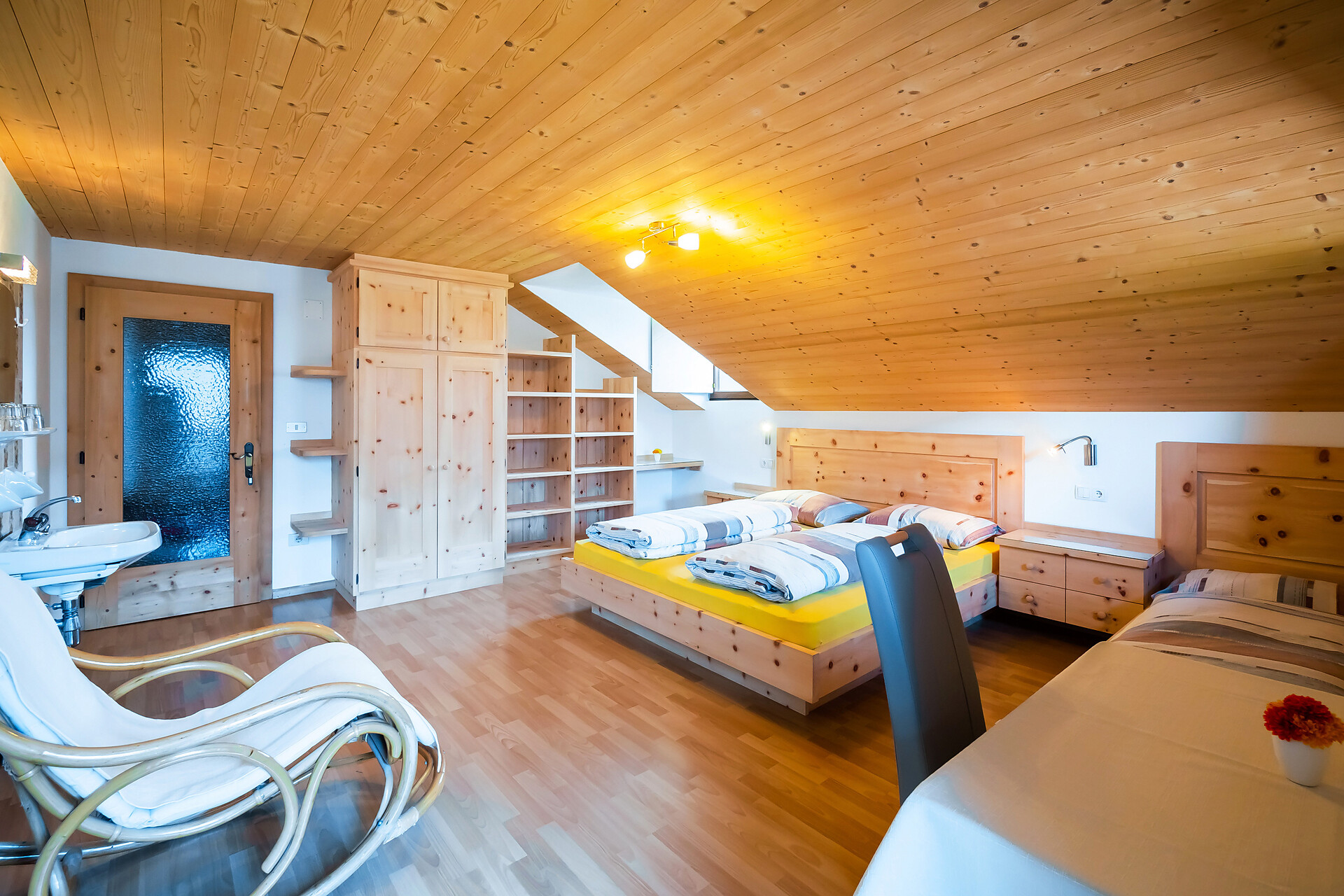Dreibettzimmer