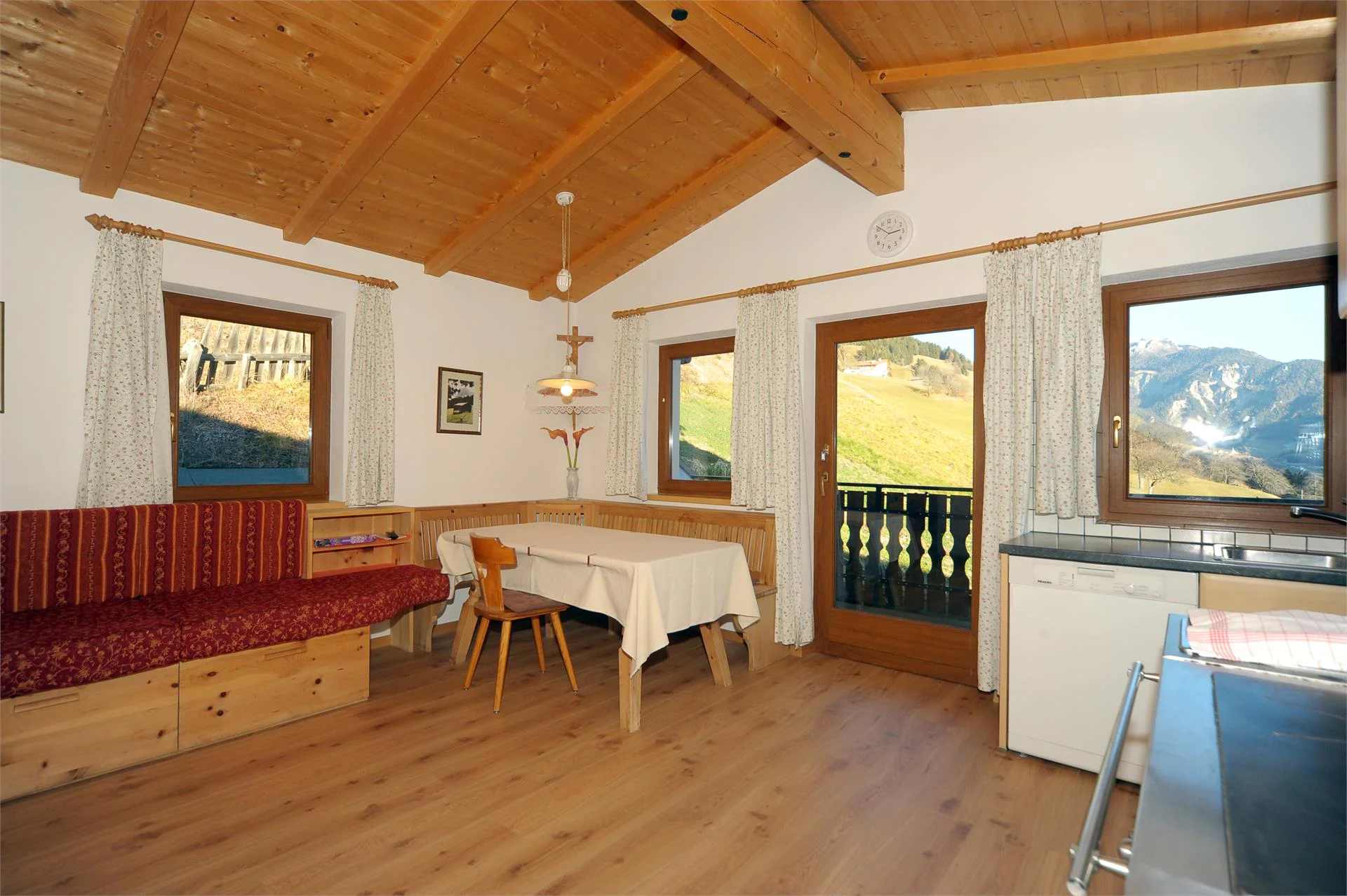 Oberpiskoihof Funes 18 suedtirol.info