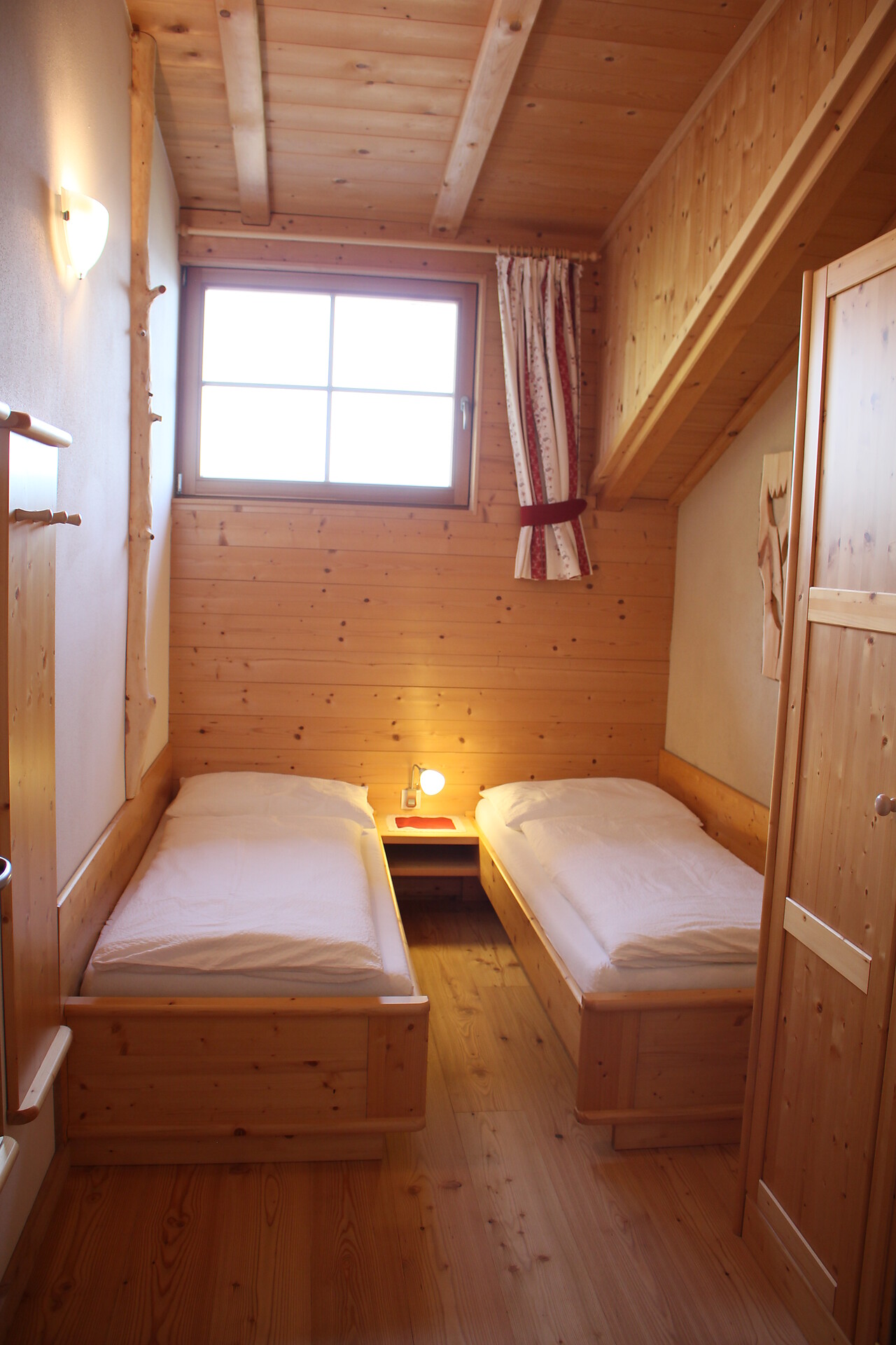 zweites Schlafzimmer Dolomitenblick