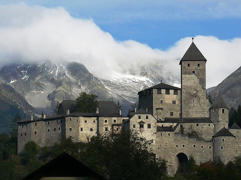 Burg Taufers