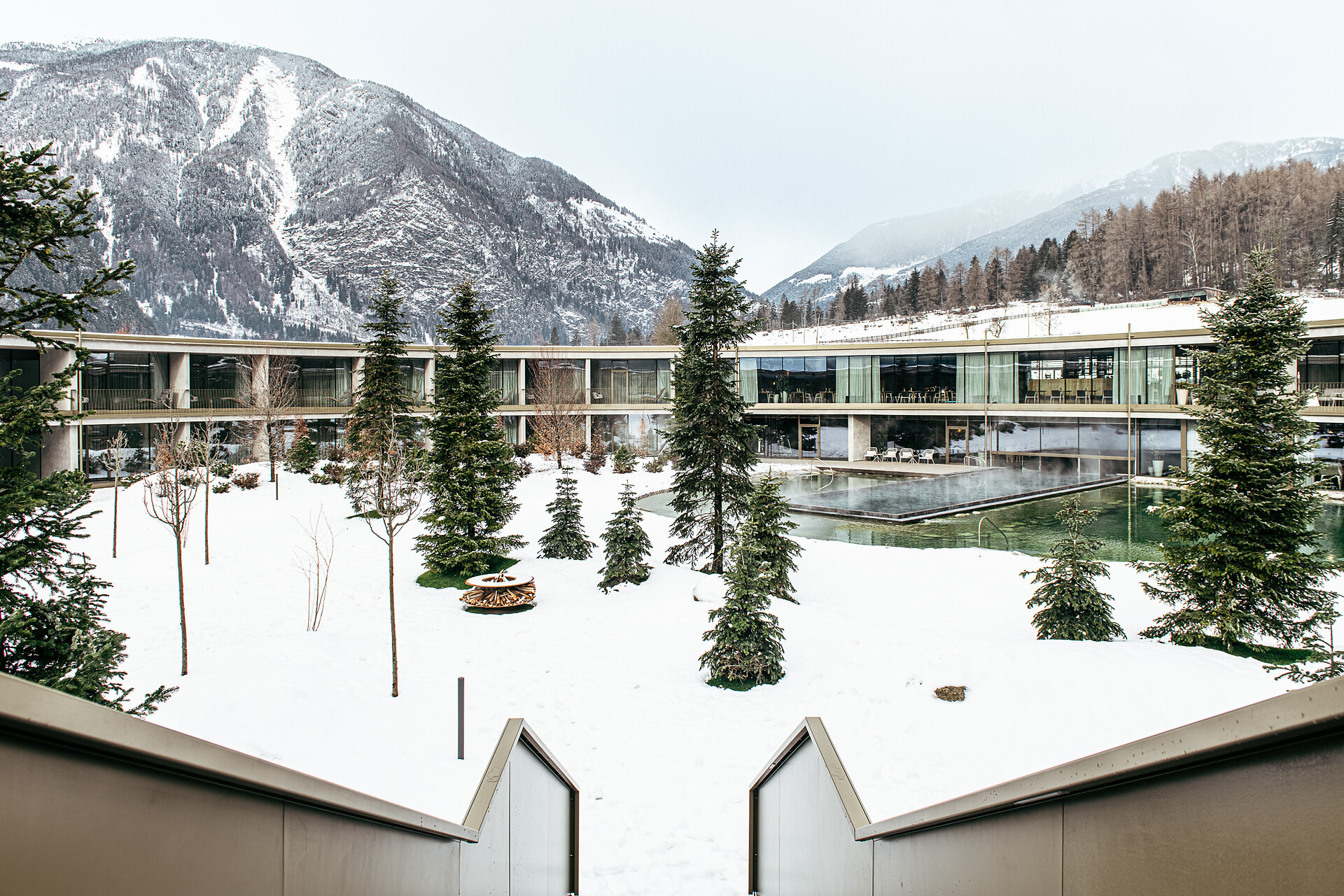 OLM Nature Escape/Konistudios