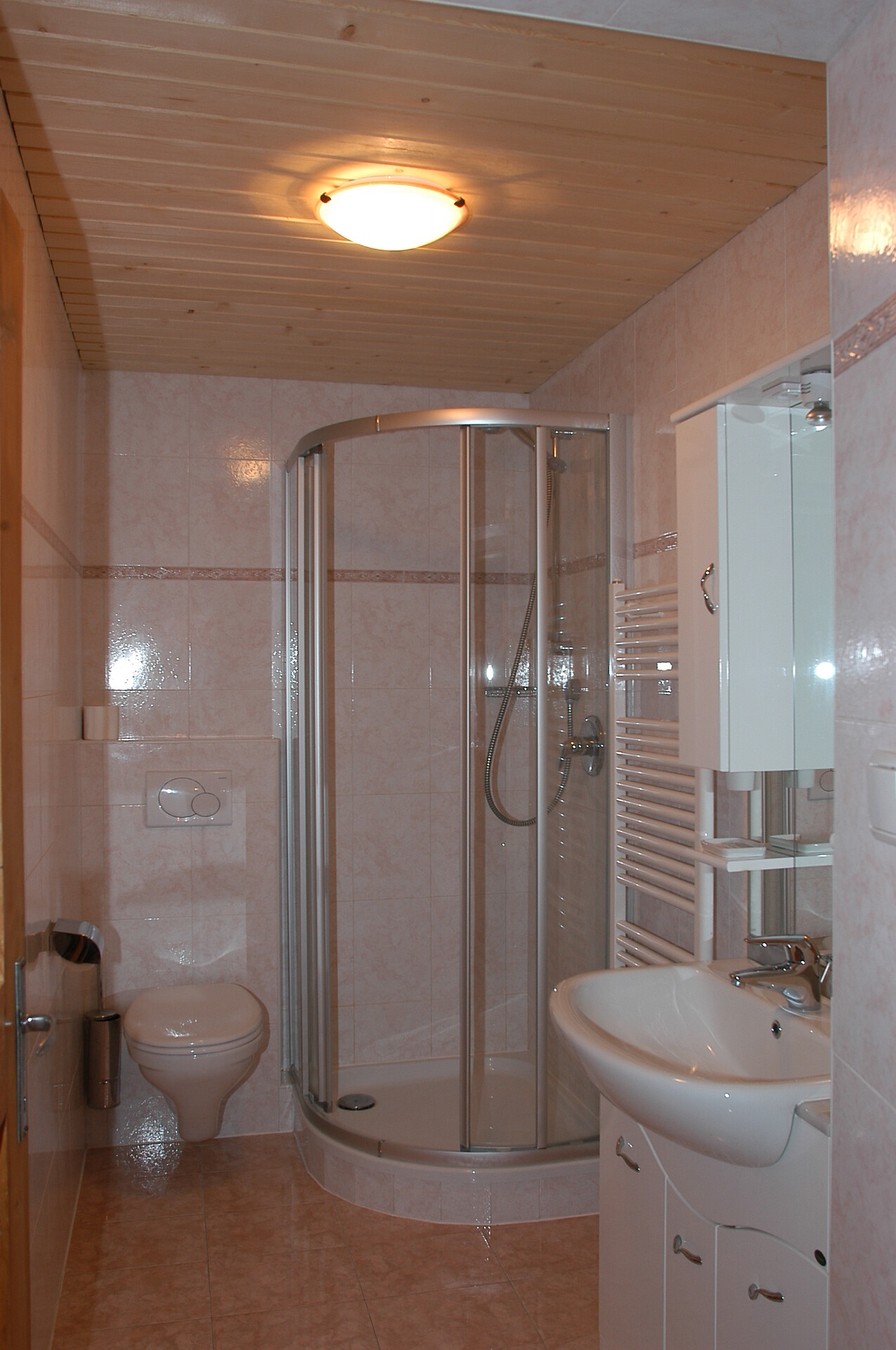 Badezimmer App. 3