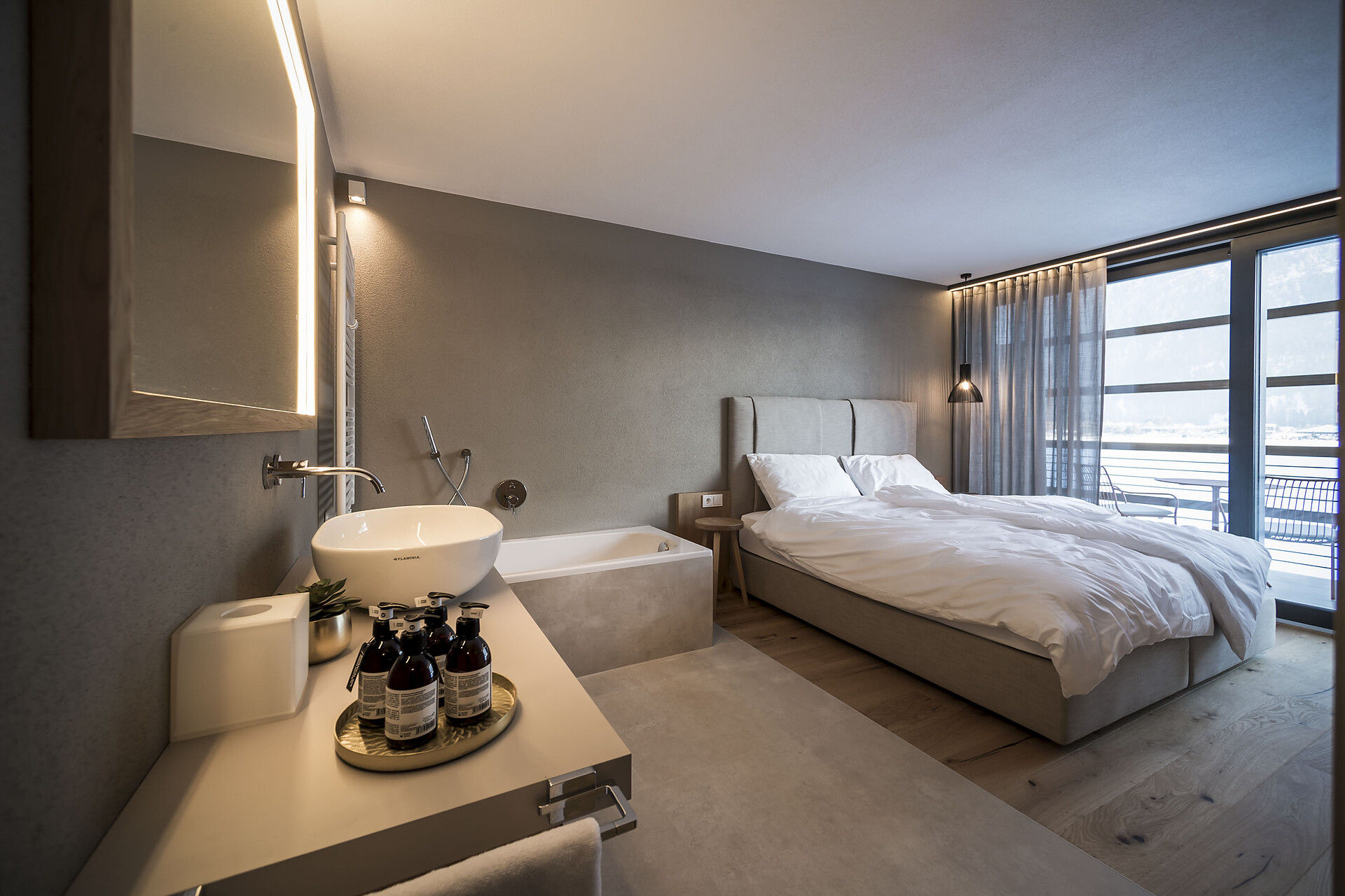 Suite