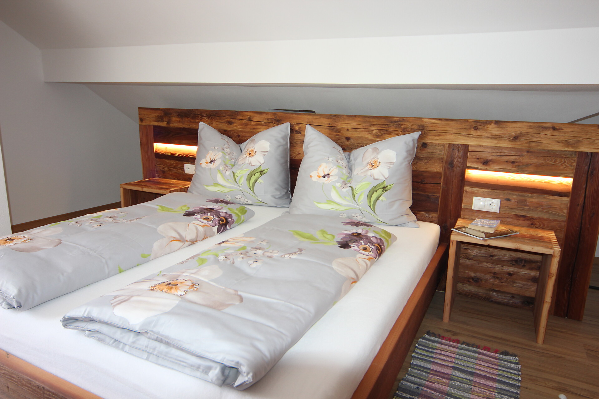 bed room