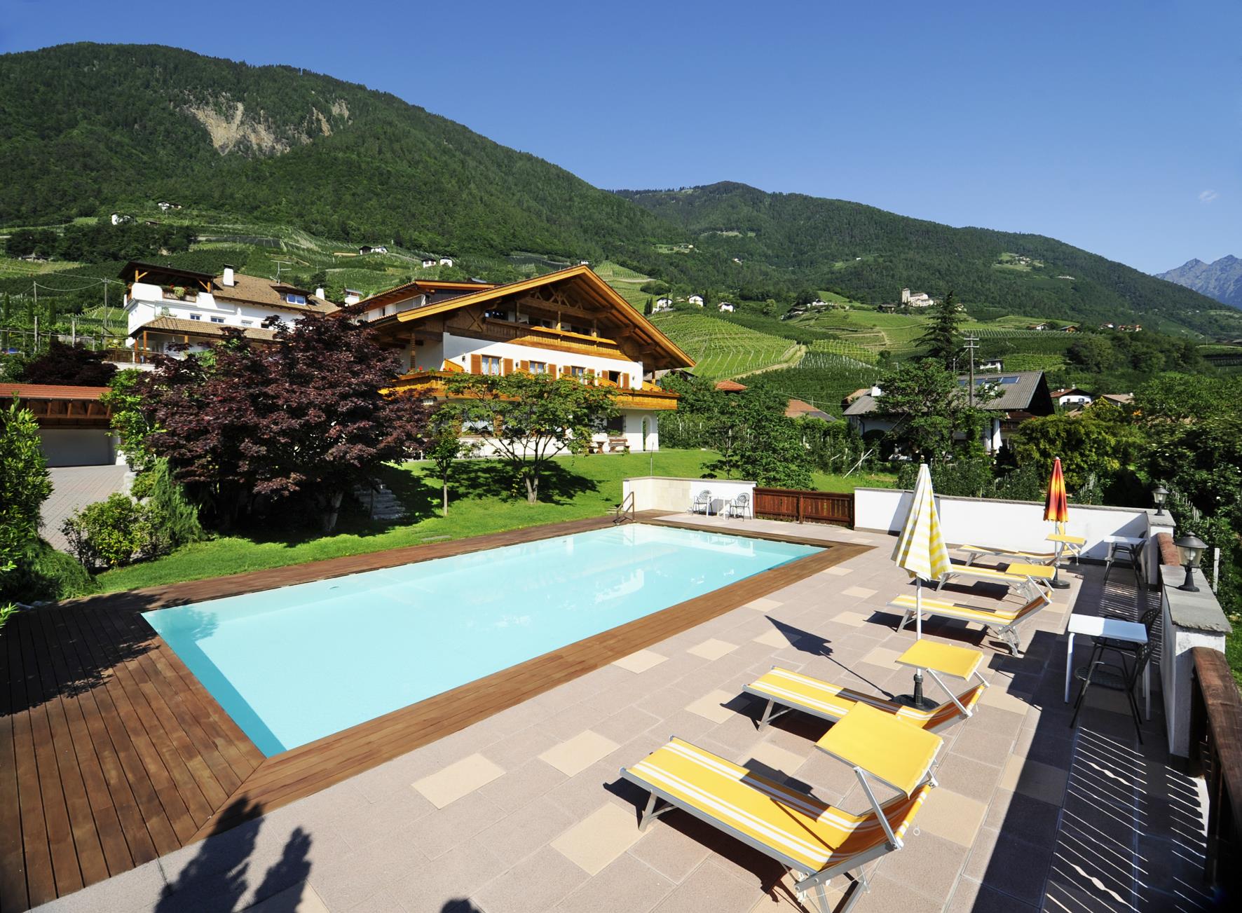 Pensione Golser Cermes 3 suedtirol.info