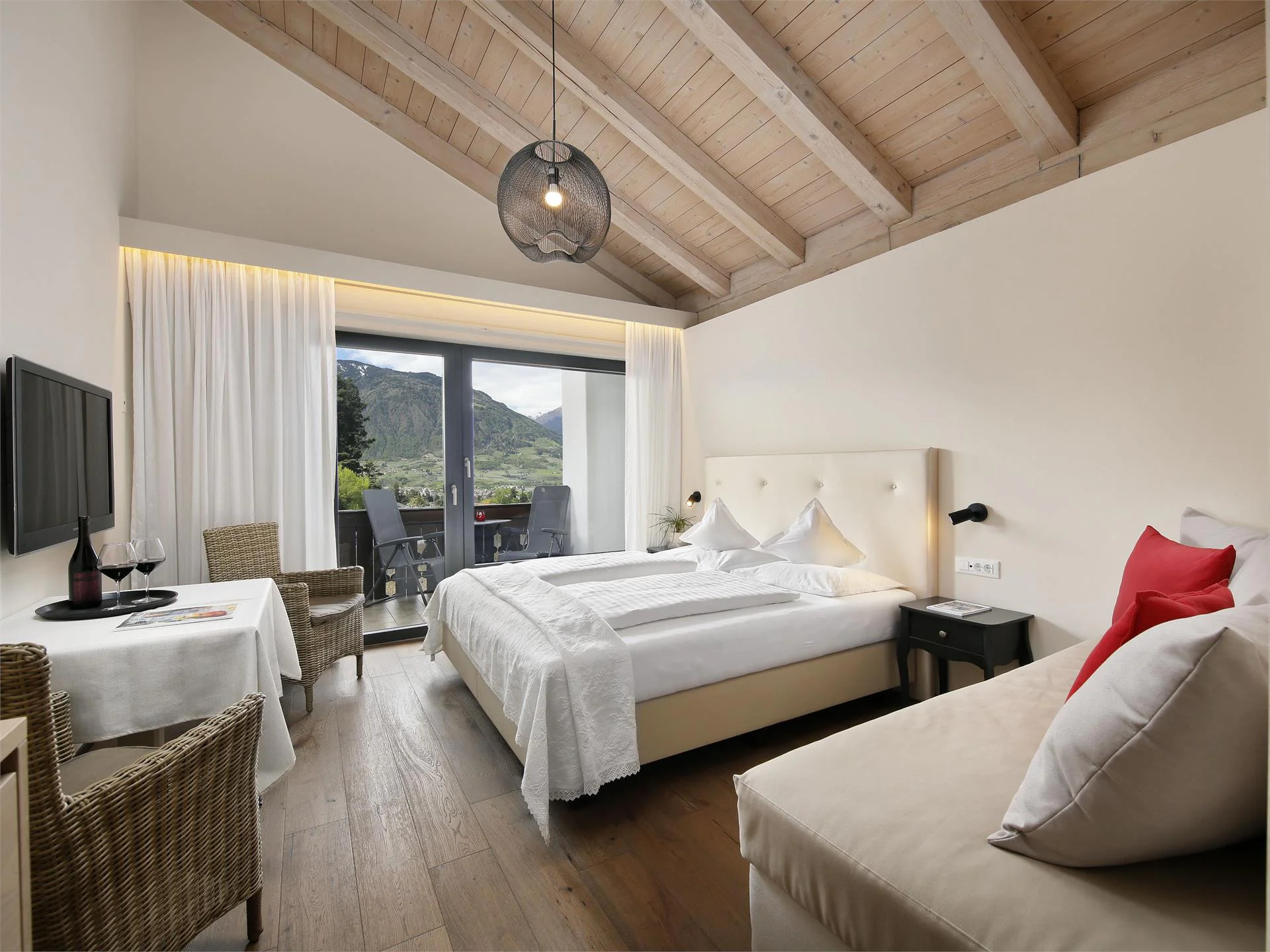 Pension Appartements Riedingerhof Meran/Merano 1 suedtirol.info