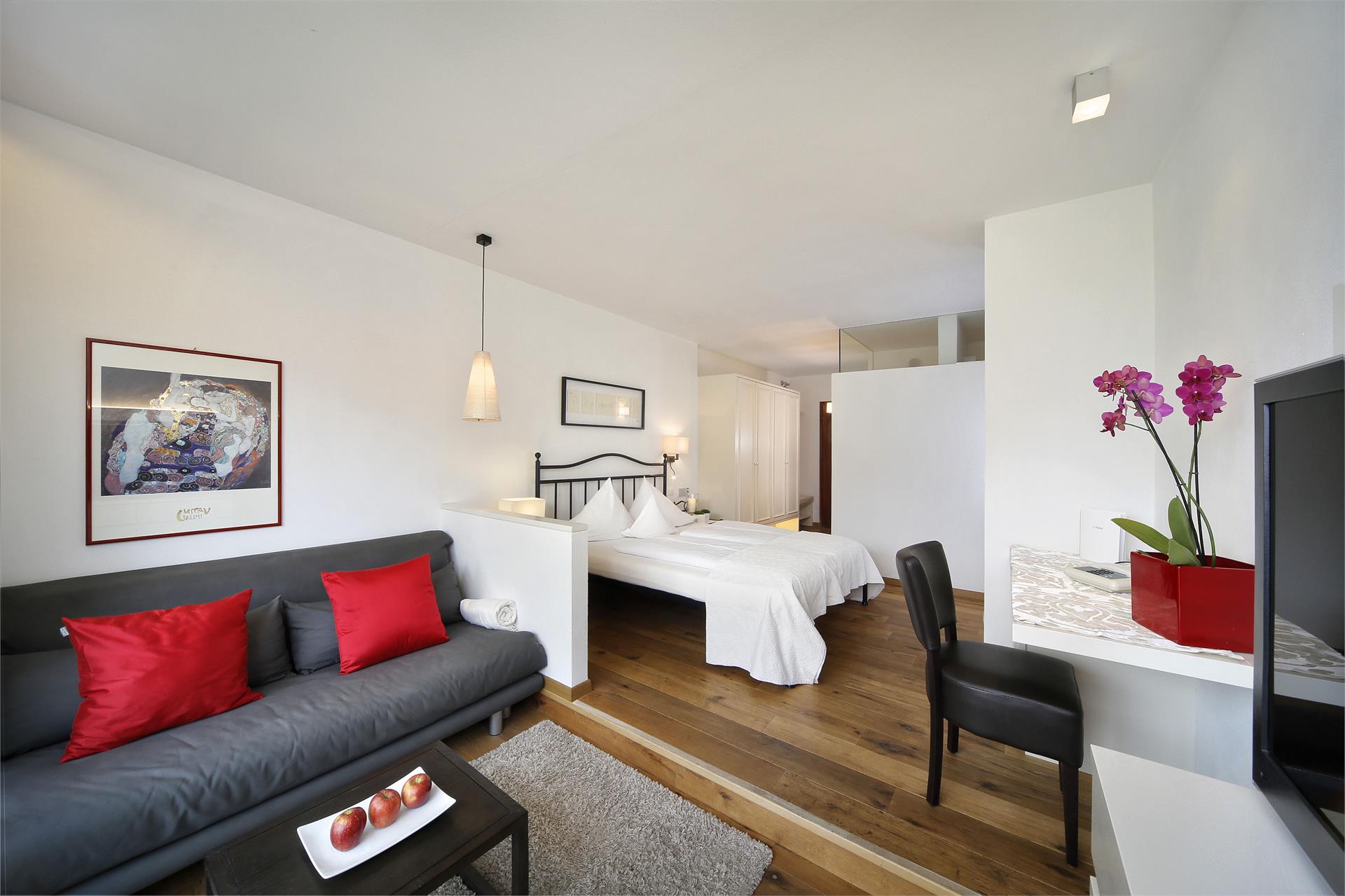 Pension Apartments Riedingerhof Meran 15 suedtirol.info