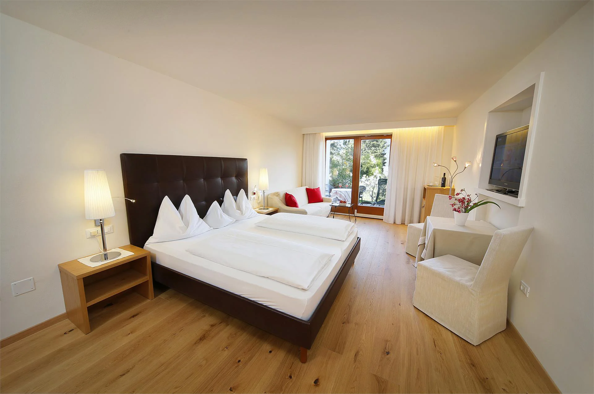 Pension Appartements Riedingerhof Meran/Merano 6 suedtirol.info
