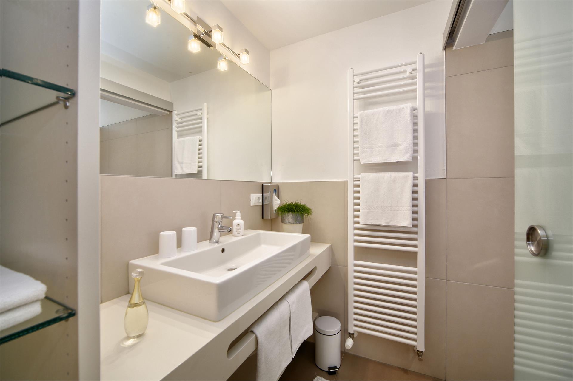 Pension Apartments Riedingerhof Meran 13 suedtirol.info