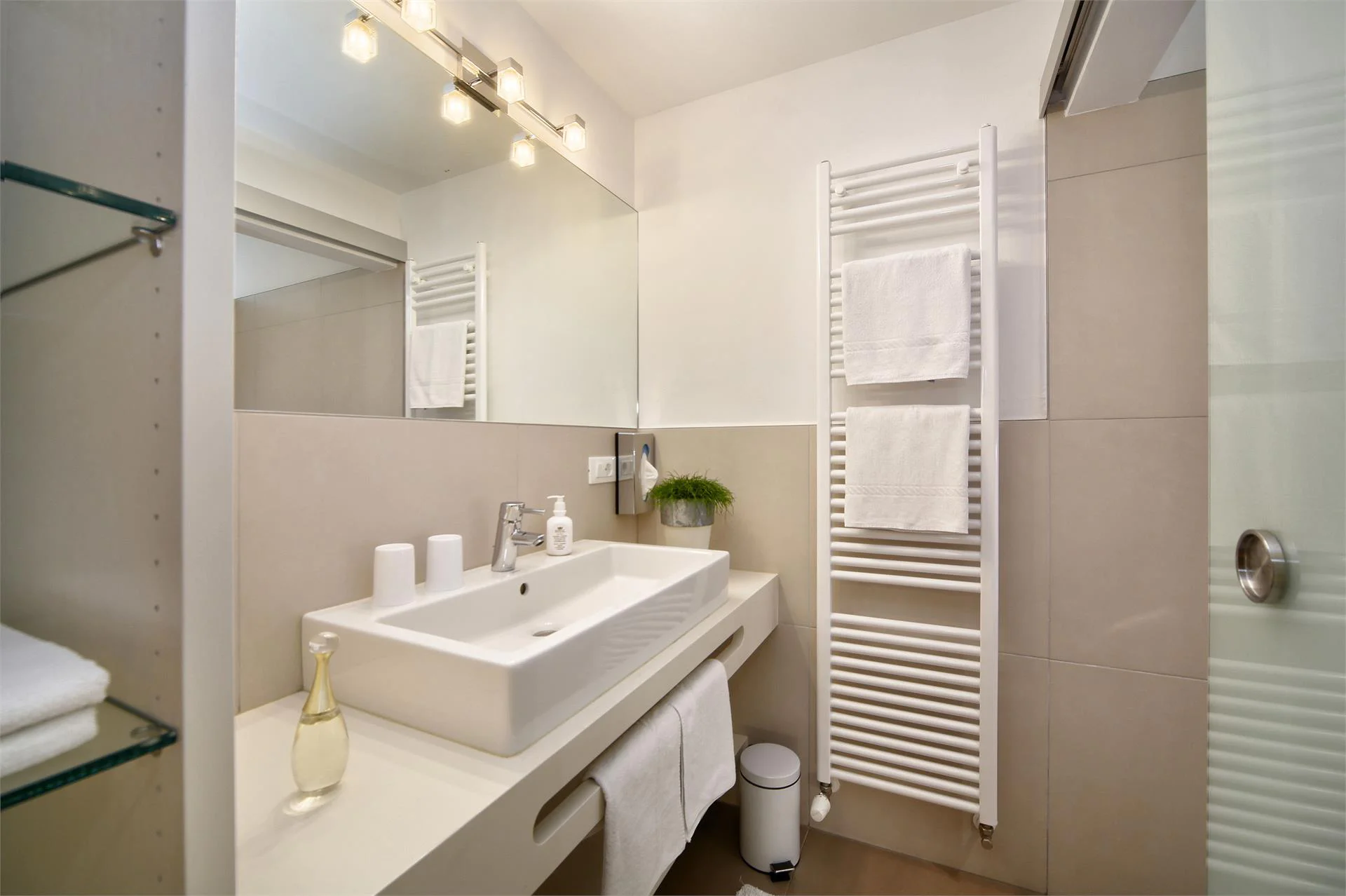 Pension Appartements Riedingerhof Meran/Merano 13 suedtirol.info