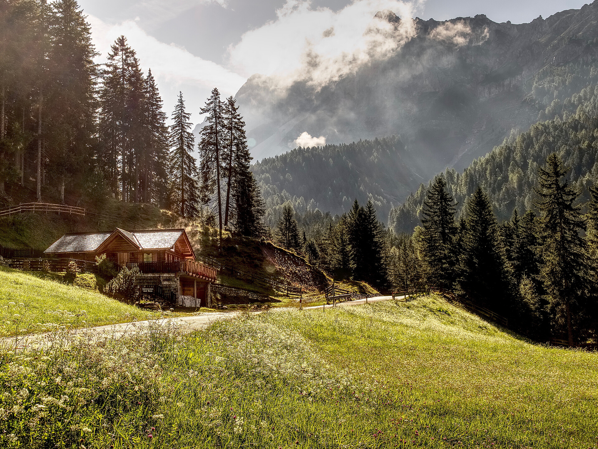 Muntwiesn Dolomiten