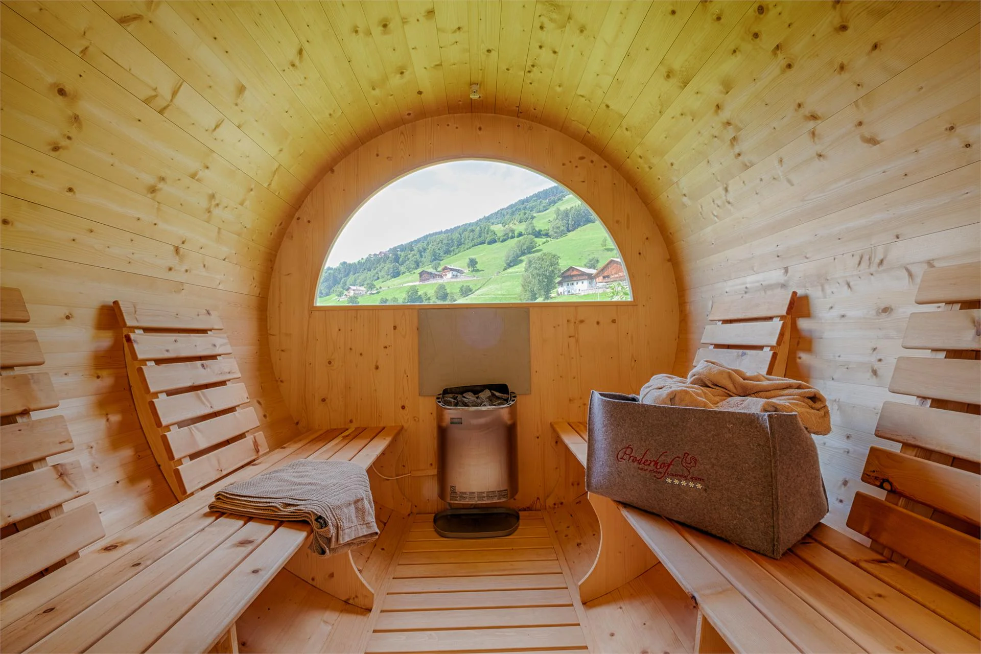 Proderhof Funes 15 suedtirol.info