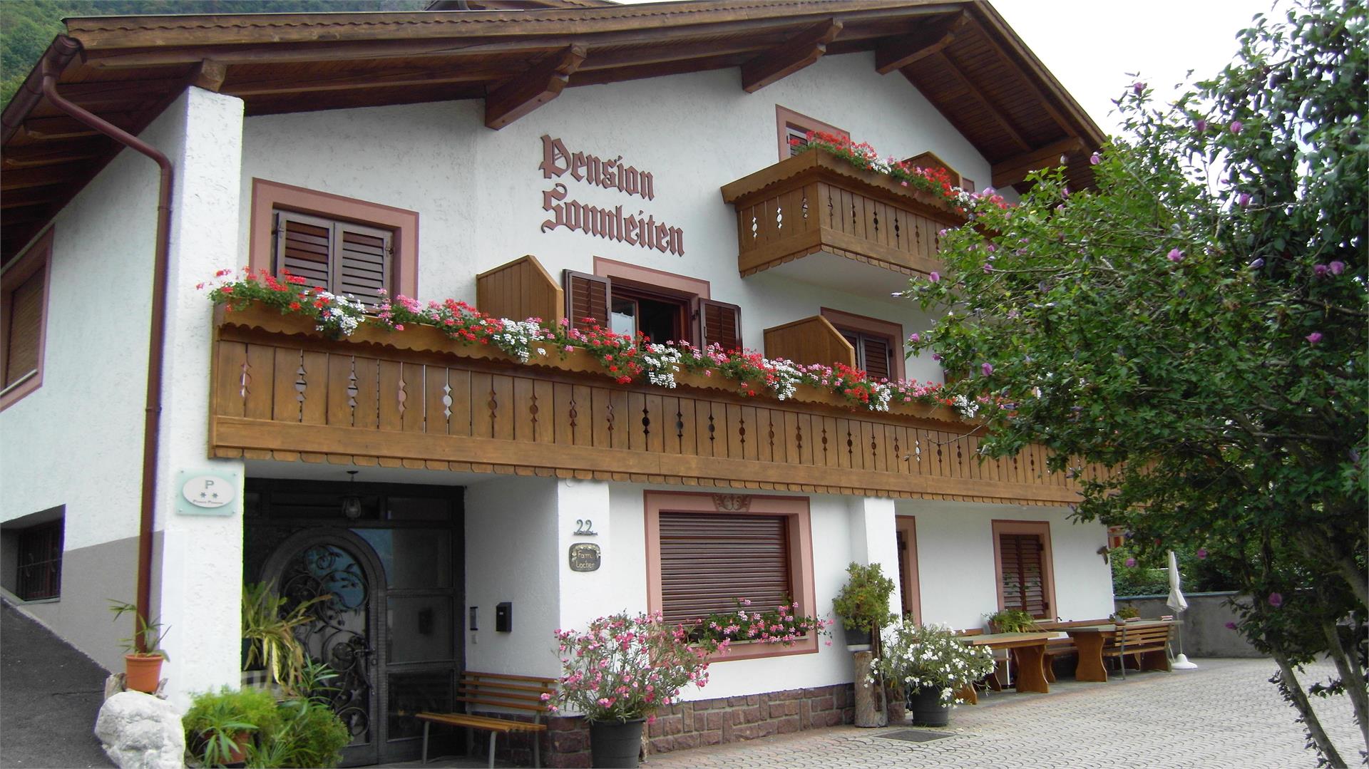 Pension Sonnleiten Burgstall 2 suedtirol.info