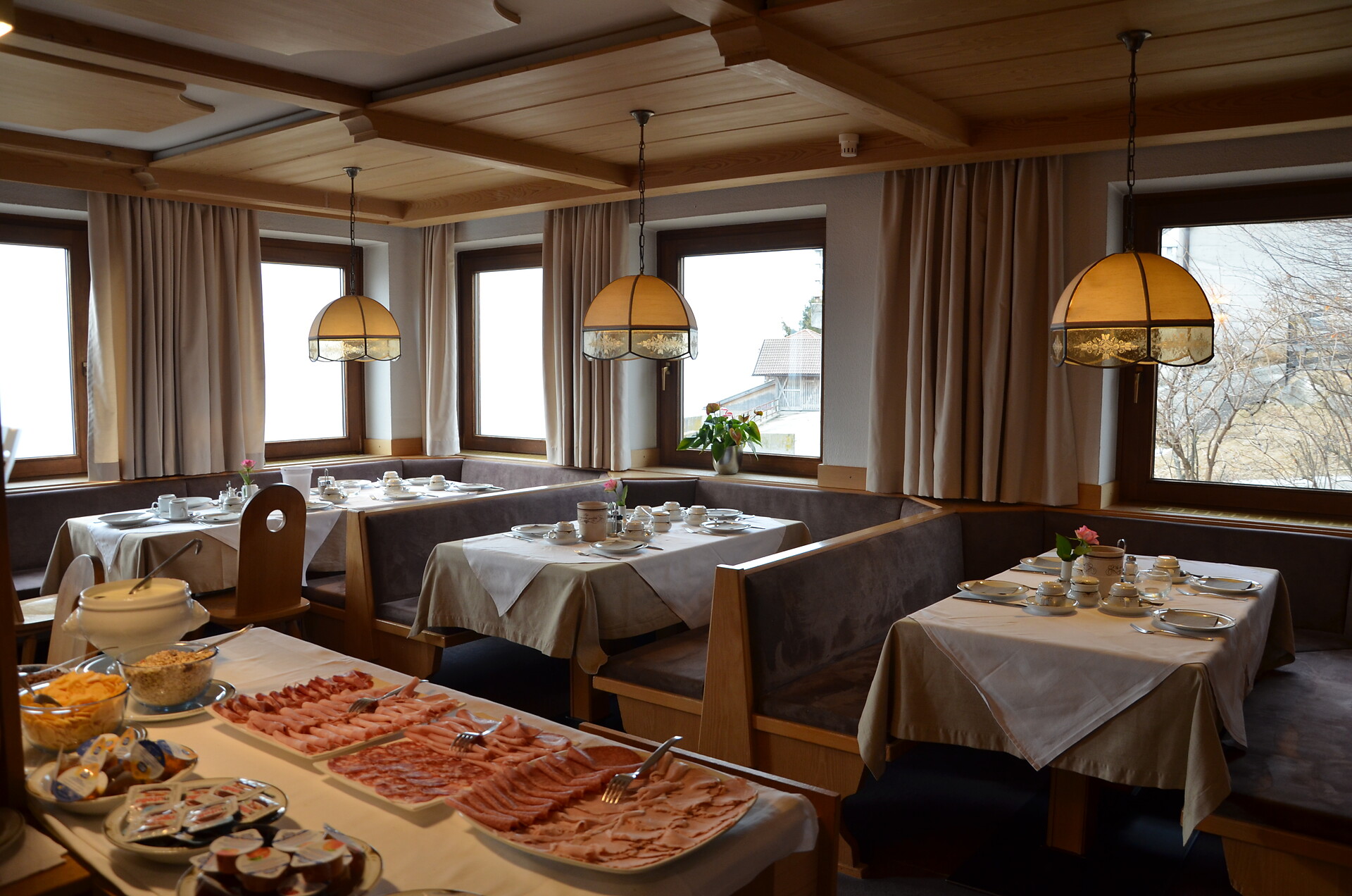 Breakfast buffet