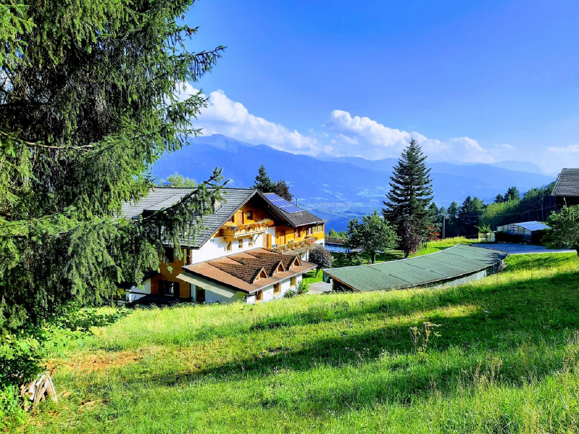 Pension Marianne-Garni Mühlbach 1 suedtirol.info