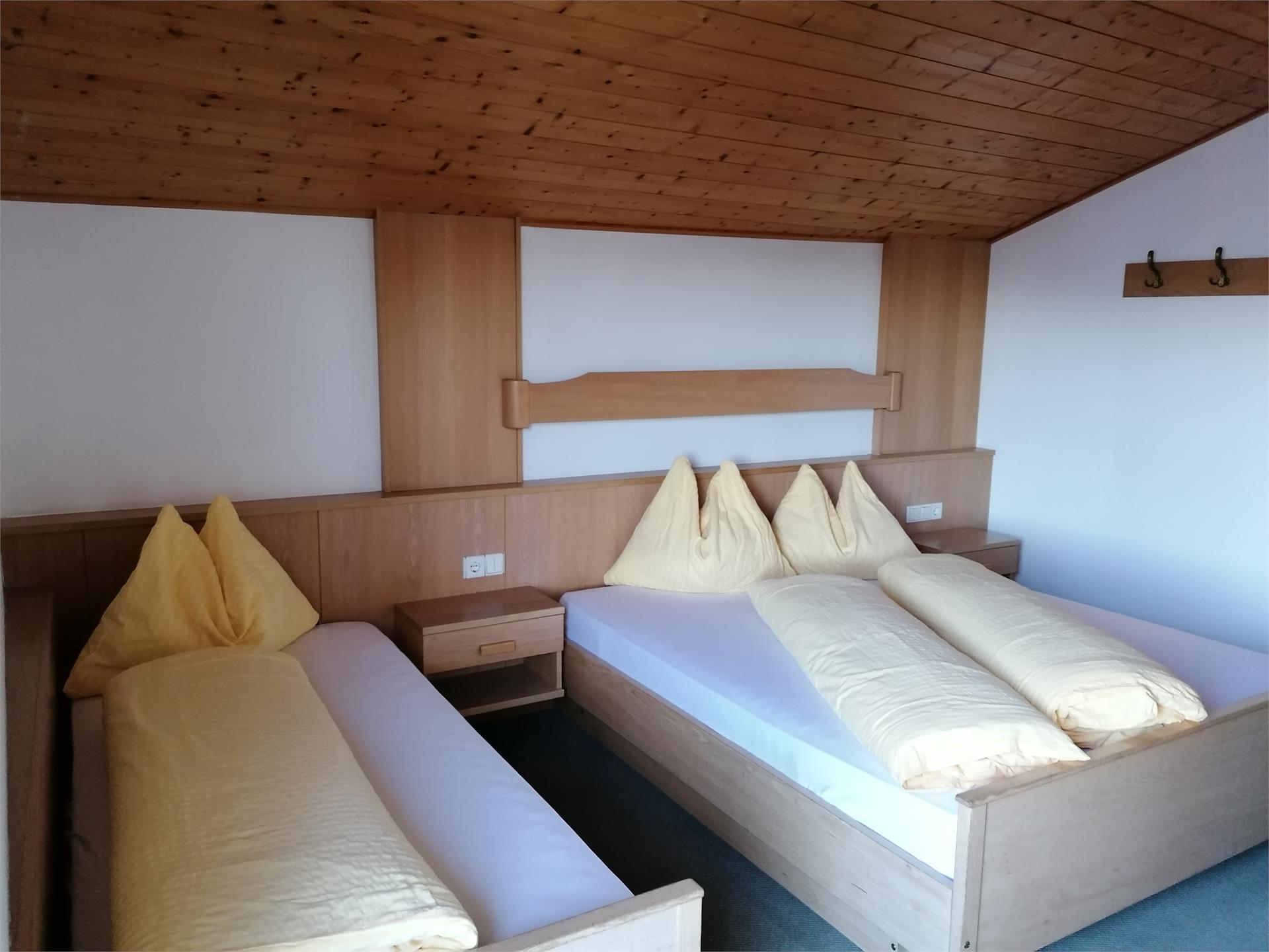 Pension Lucknerhof Mühlbach 12 suedtirol.info