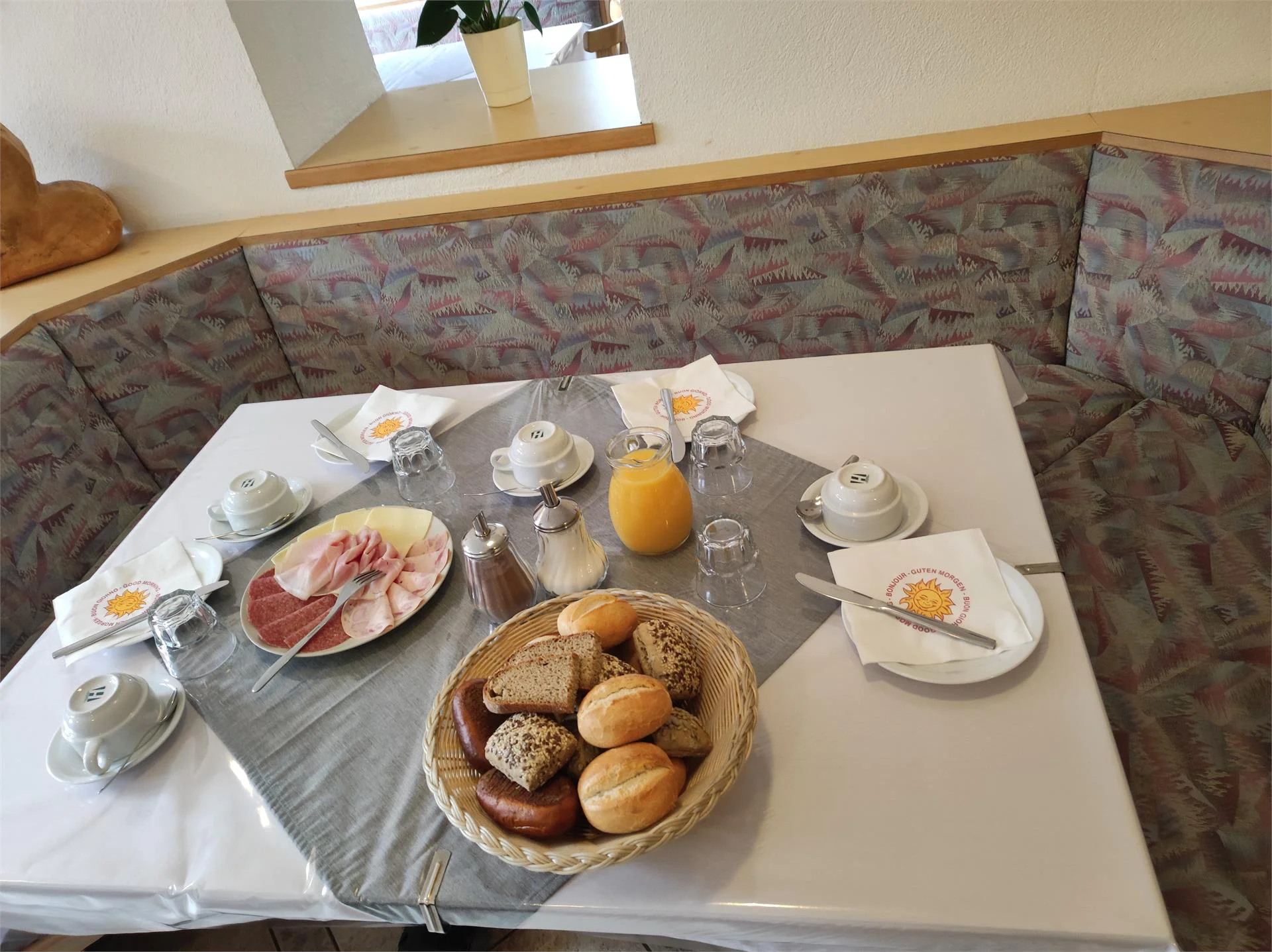 Pensione Lucknerhof Rio di Pusteria 19 suedtirol.info