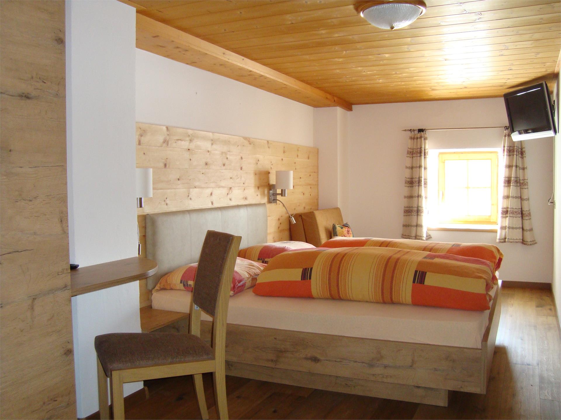 Privatzimmer Kaufmannhof Mühlbach 17 suedtirol.info