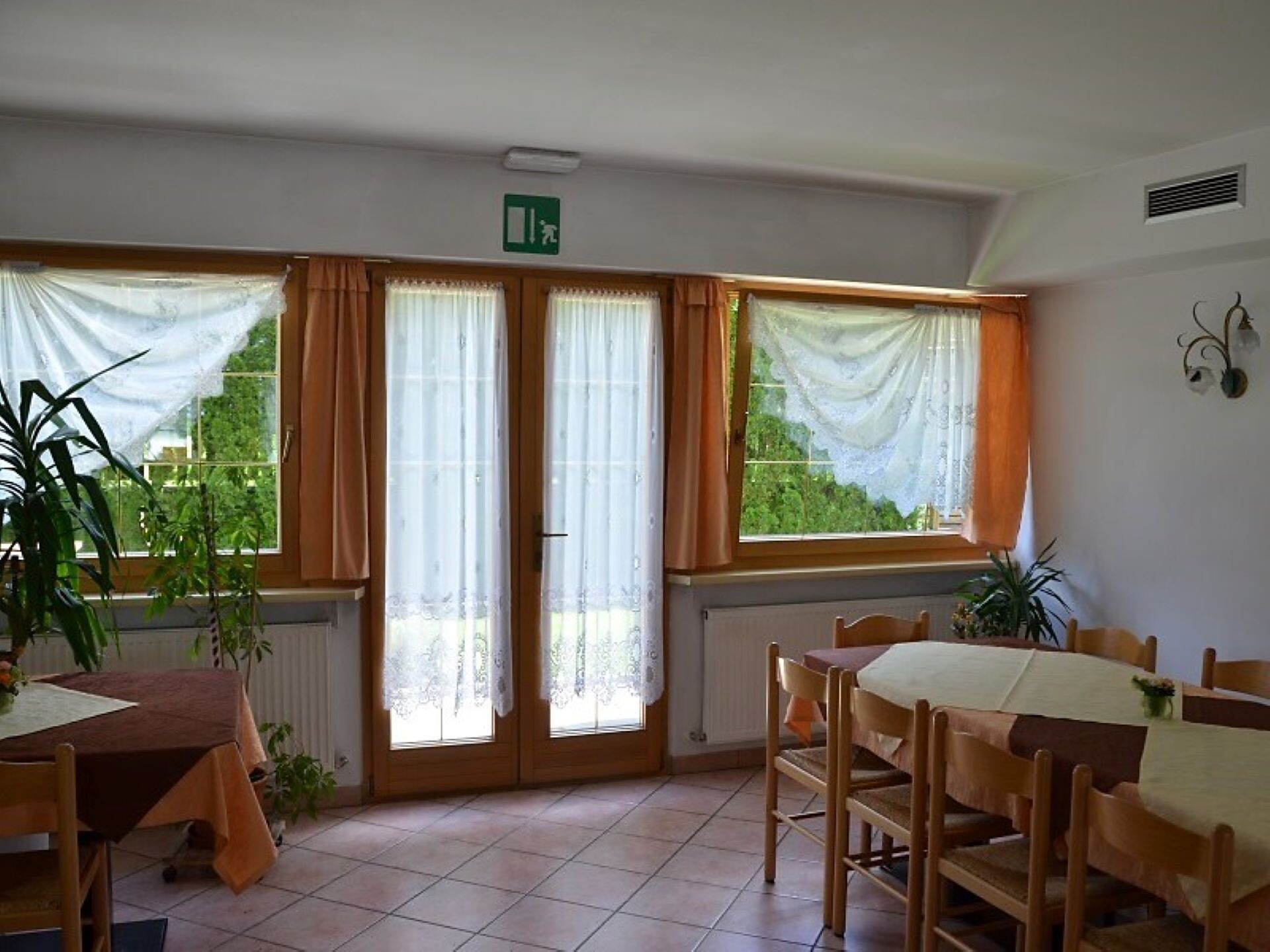 Pension Hofer San Lorenzo di Sebato 5 suedtirol.info