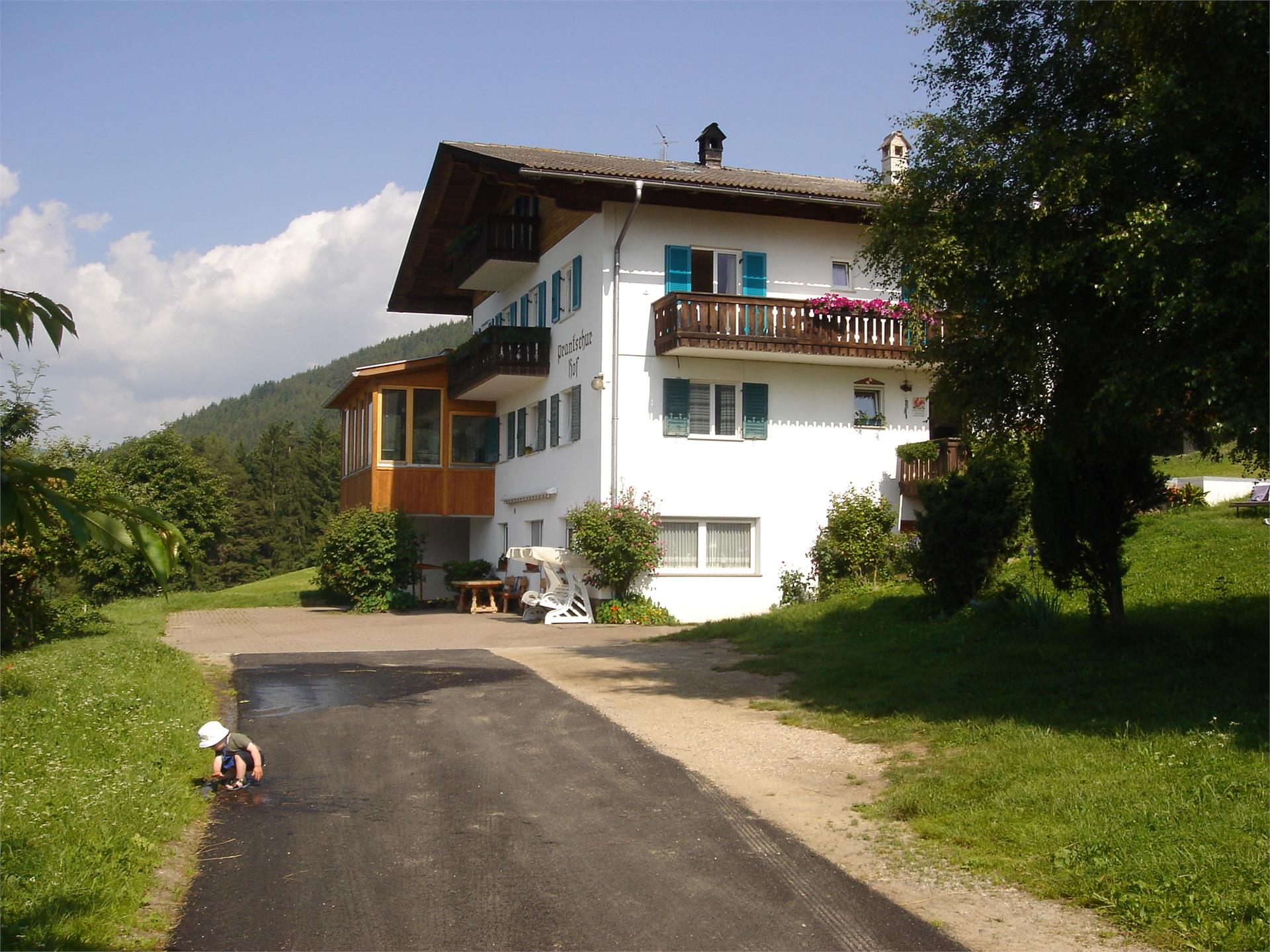 Prantschur Hof Lajen 1 suedtirol.info