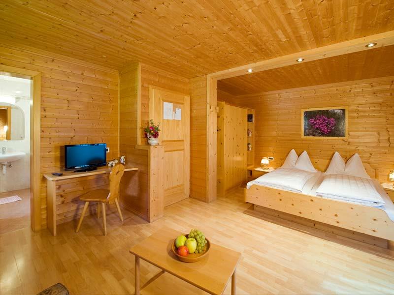 Pension Florian Ulten 6 suedtirol.info