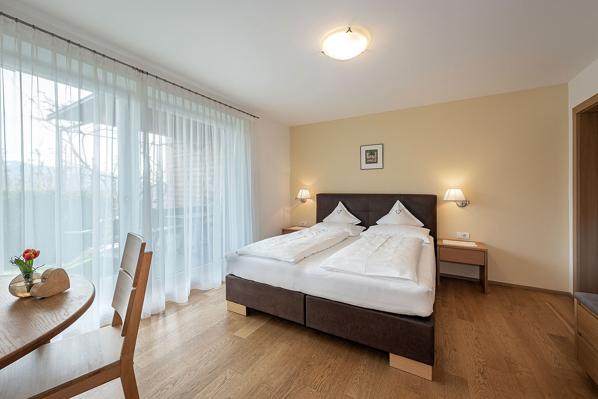 Double room apartment APFELGARTEN