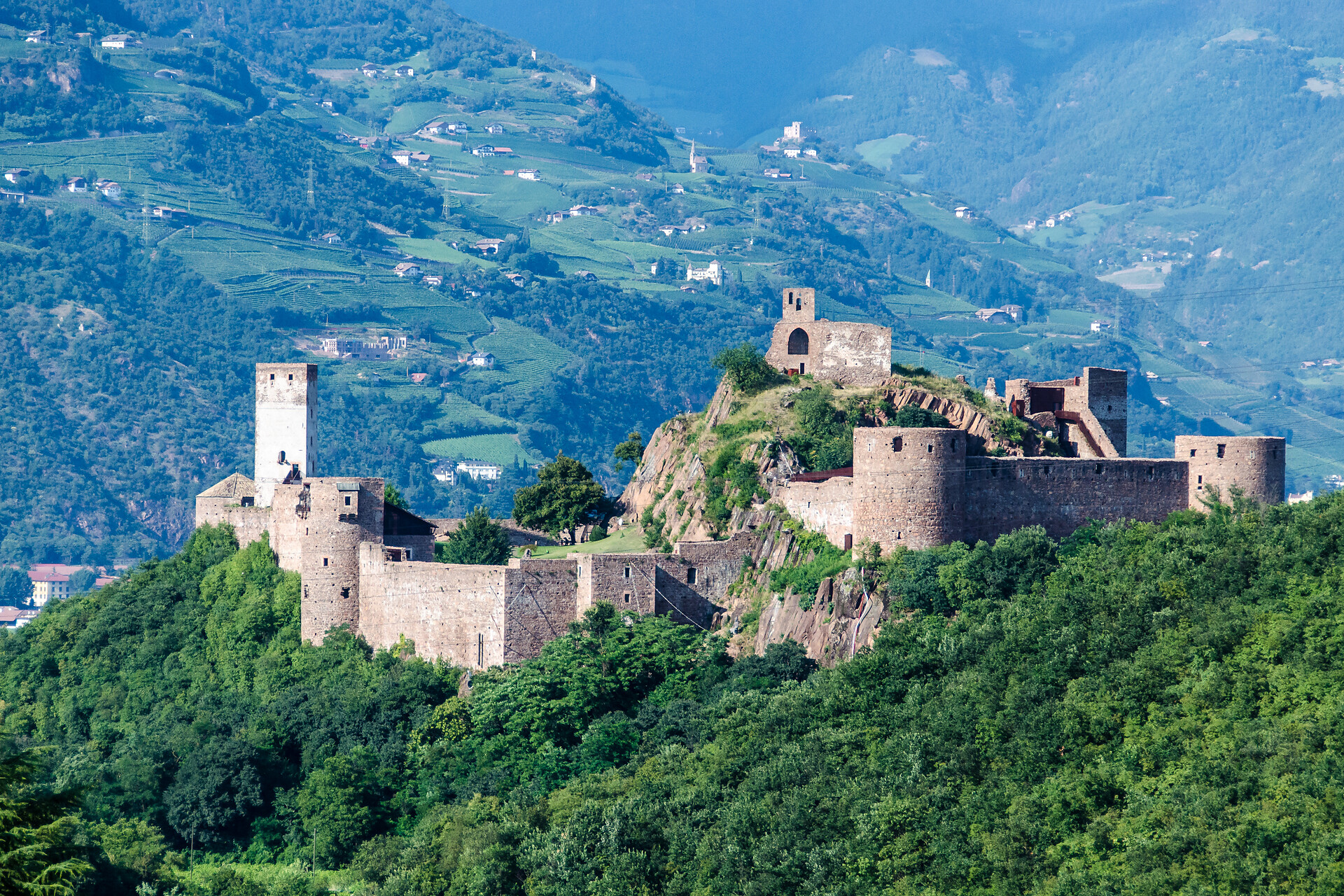 Pension Etschblick Eppan an der Weinstraße 16 suedtirol.info