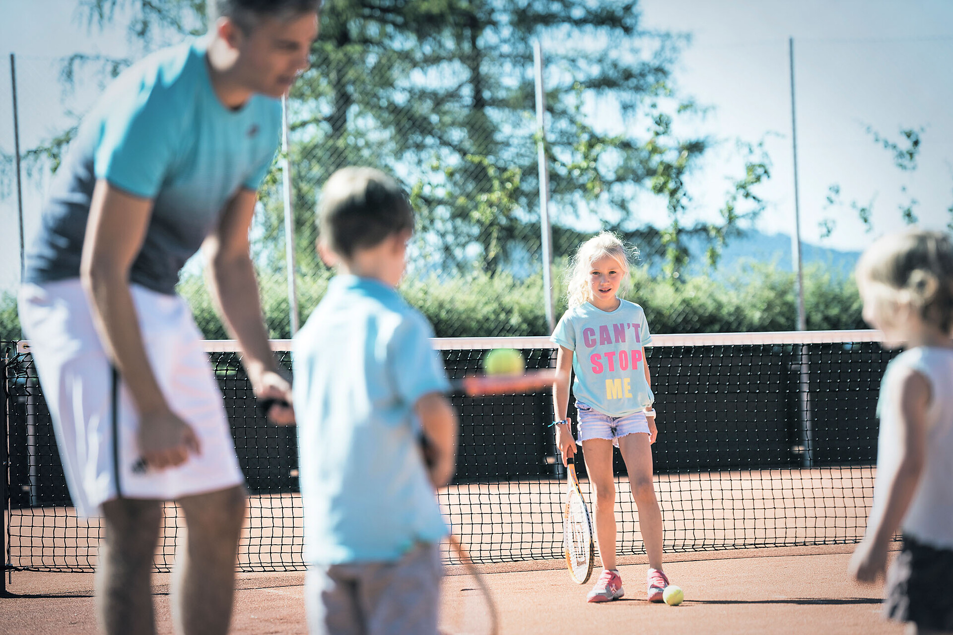 Trainerstunde am Tennisplatz