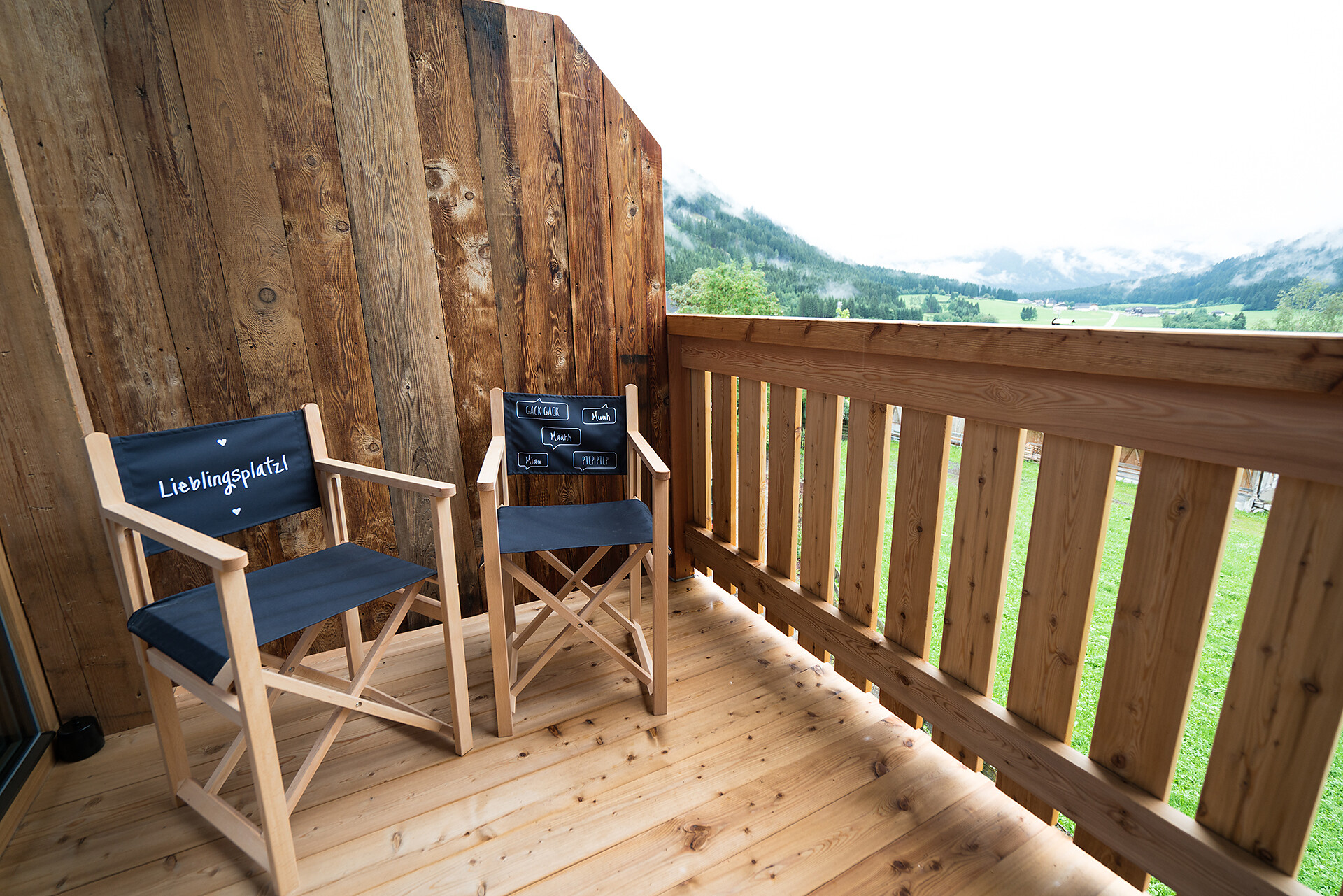 Hayloft Apartment MOUNTAIN balcony