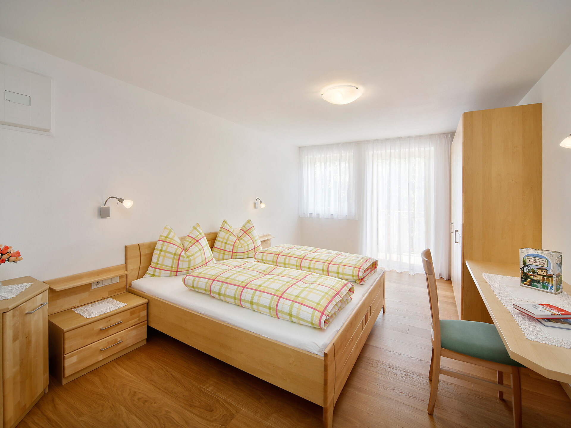 Bed room