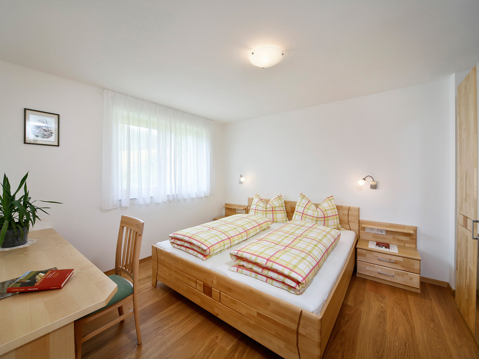 Bed room