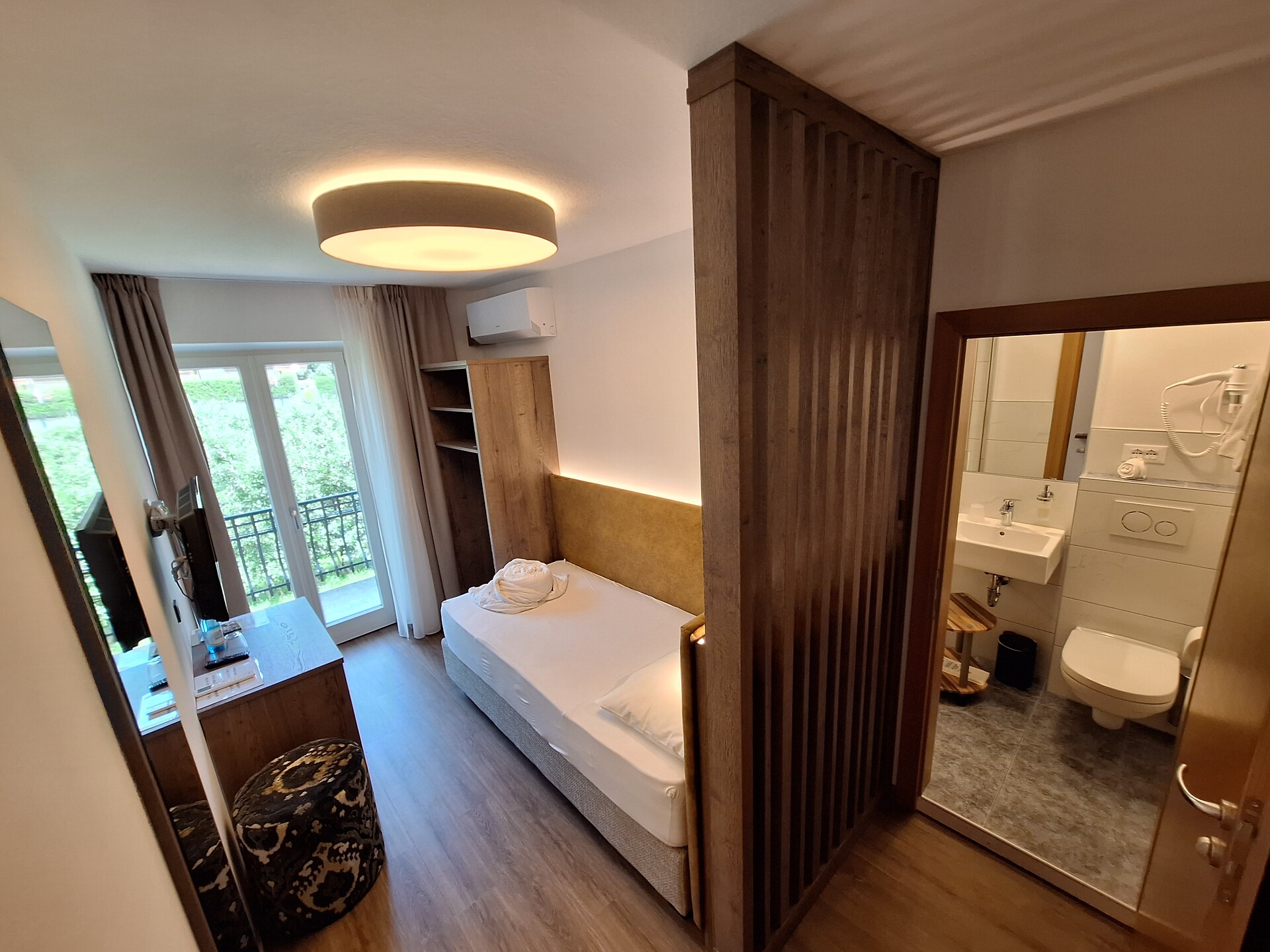 Single room deluxe