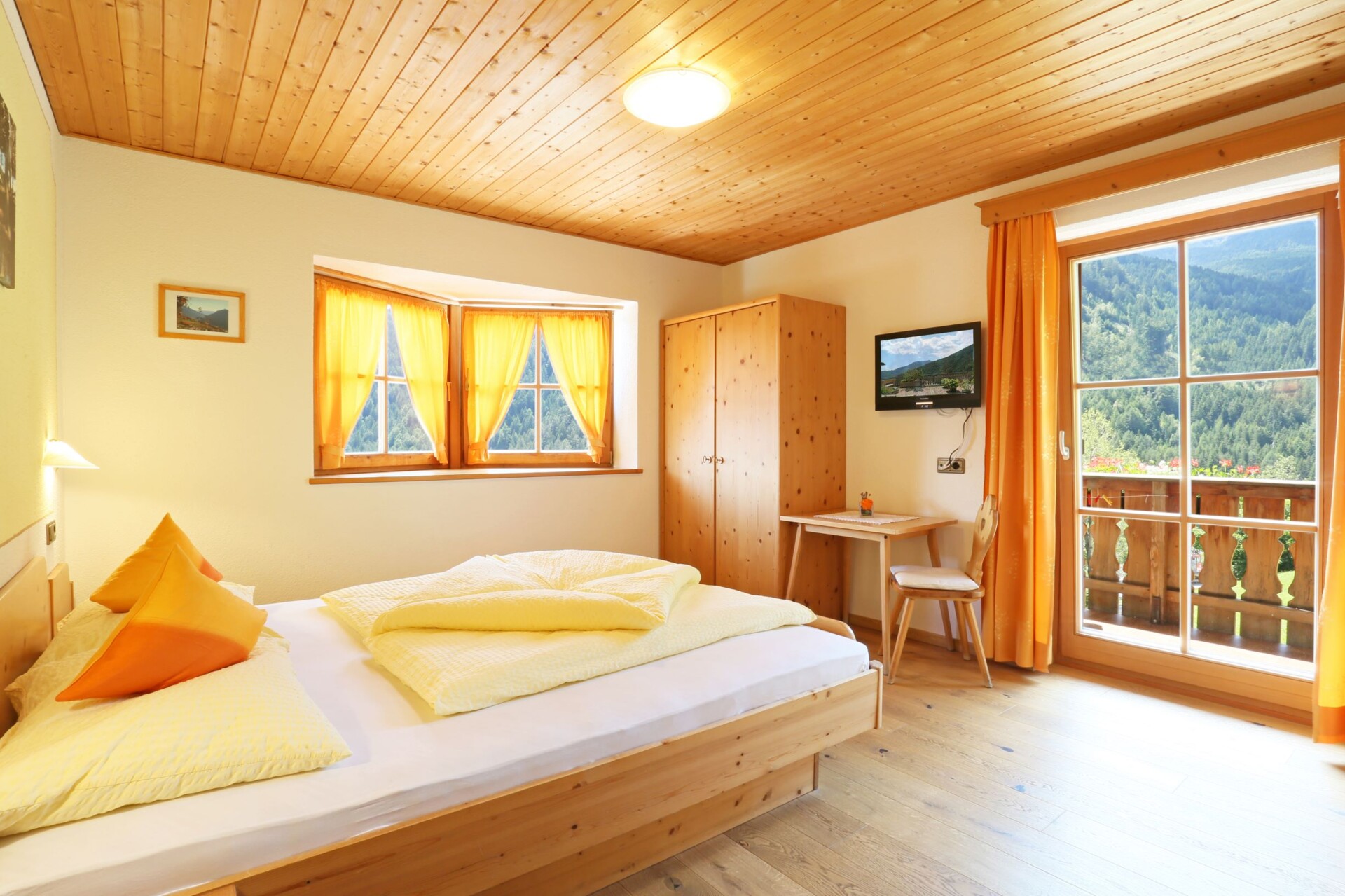 Pension Bar Hanserhof Vahrn 3 suedtirol.info