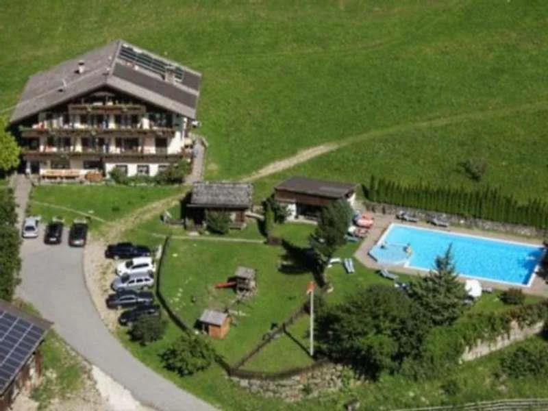 Pensione Haselstaude San Leonardo in Passiria 1 suedtirol.info