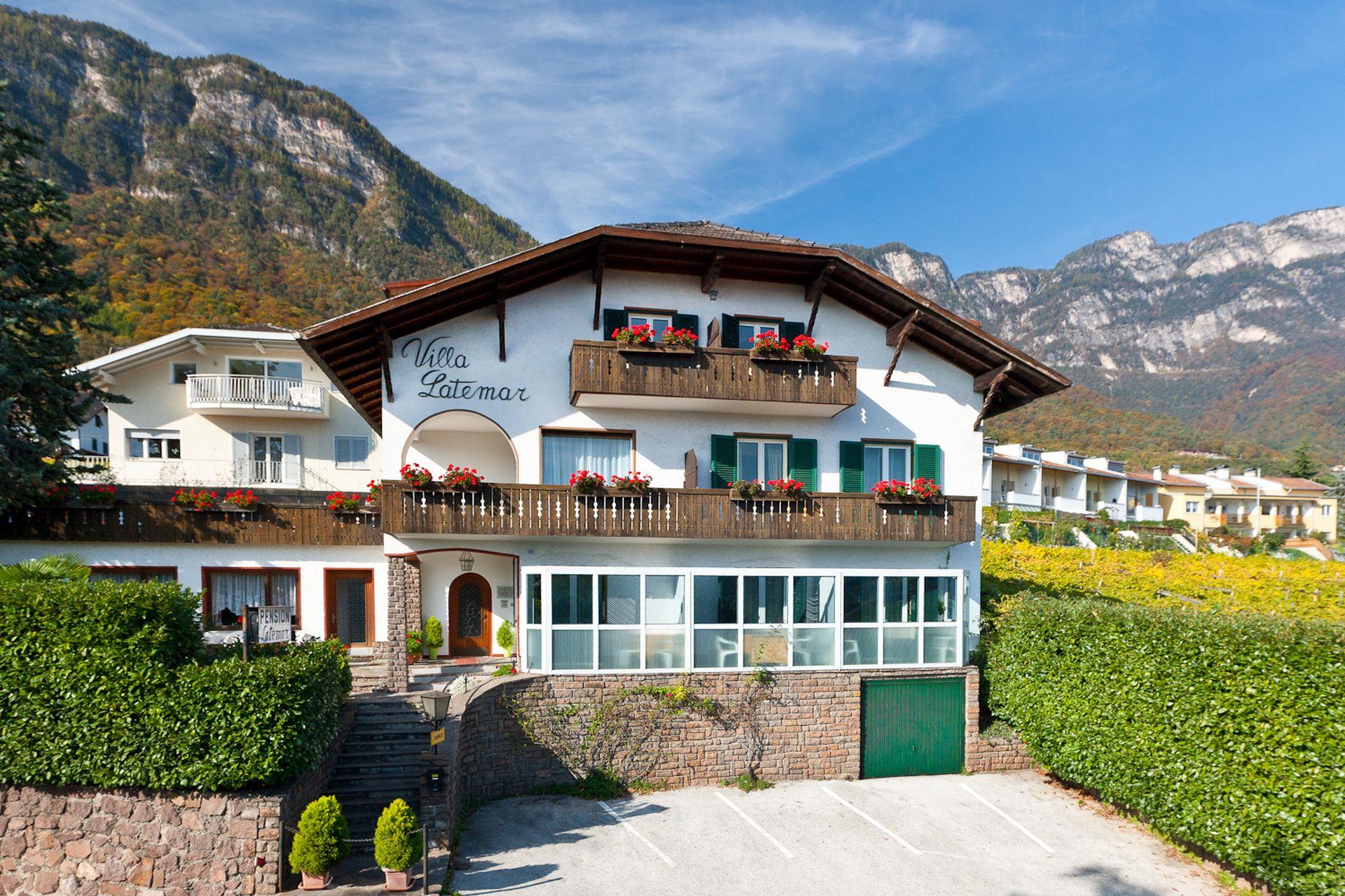 Pension Latemar Caldaro sulla Strada del Vino 1 suedtirol.info