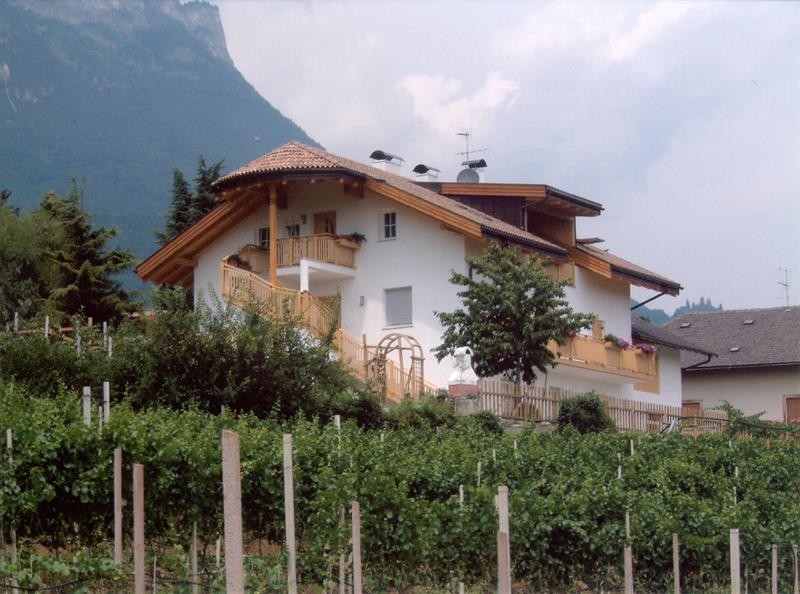 Paniglhof Kaltern an der Weinstraße 2 suedtirol.info