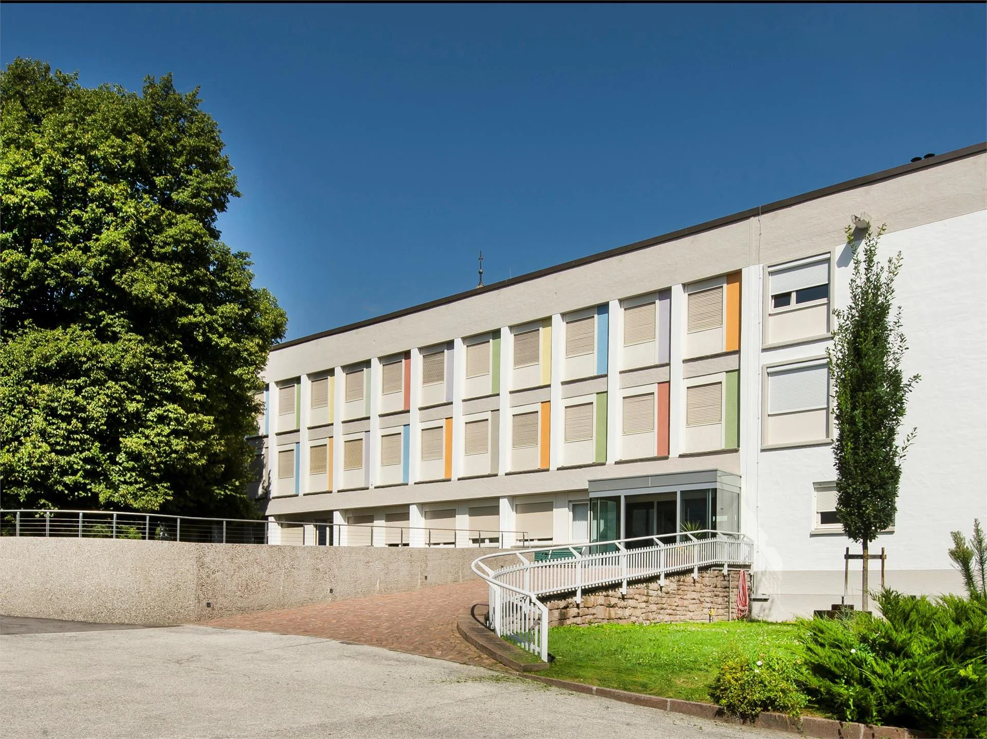 Pensione Lichtenburg Nalles 1 suedtirol.info