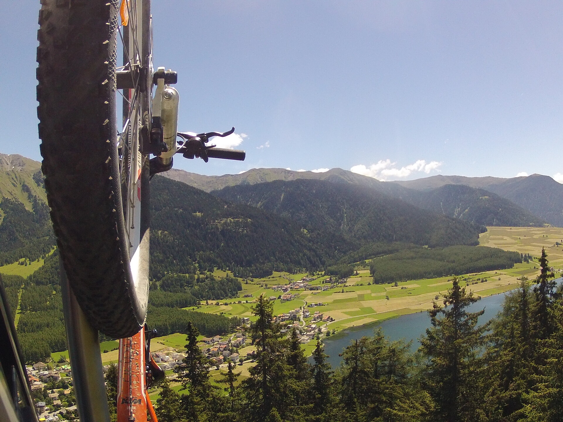 With the cable car to Haideralm