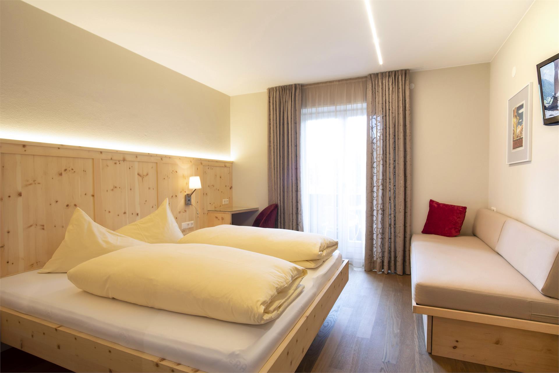 Pension Hilpold Lana 27 suedtirol.info