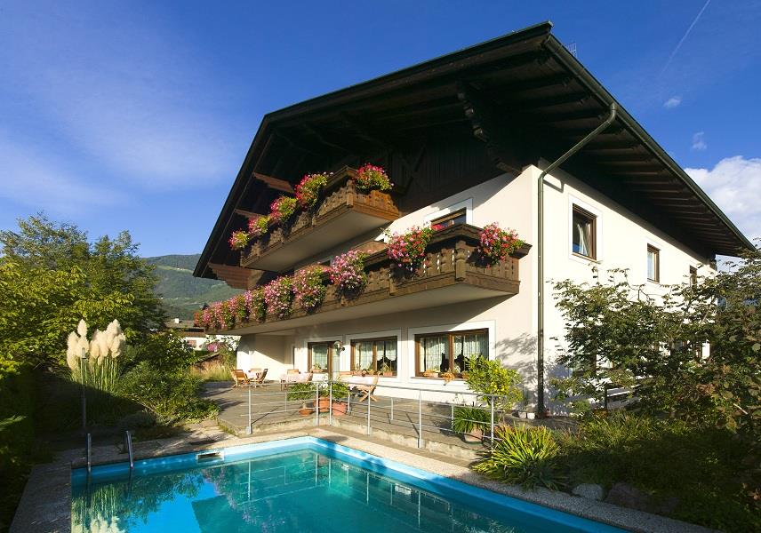 Pension Hilpold Lana 2 suedtirol.info