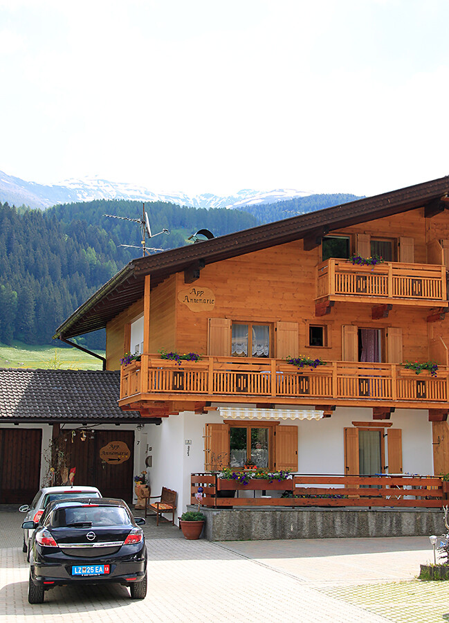 House Via Waldheim