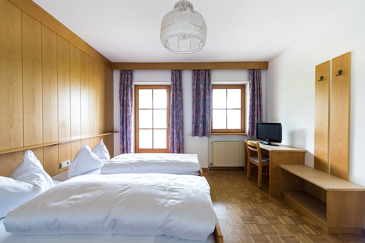 Bed room