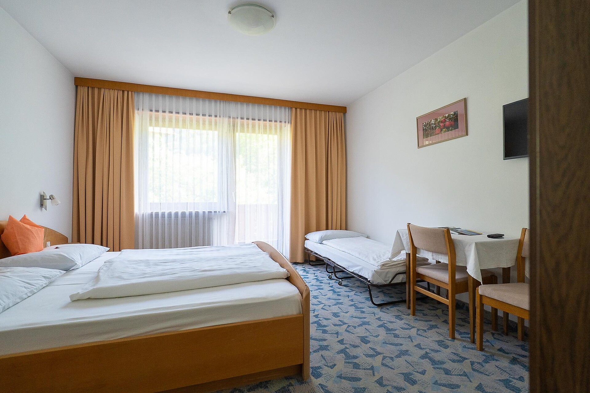 Dreibettzimmer