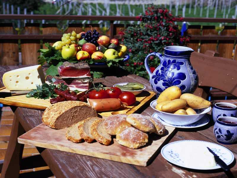 Pension Linserhof Naturns 4 suedtirol.info