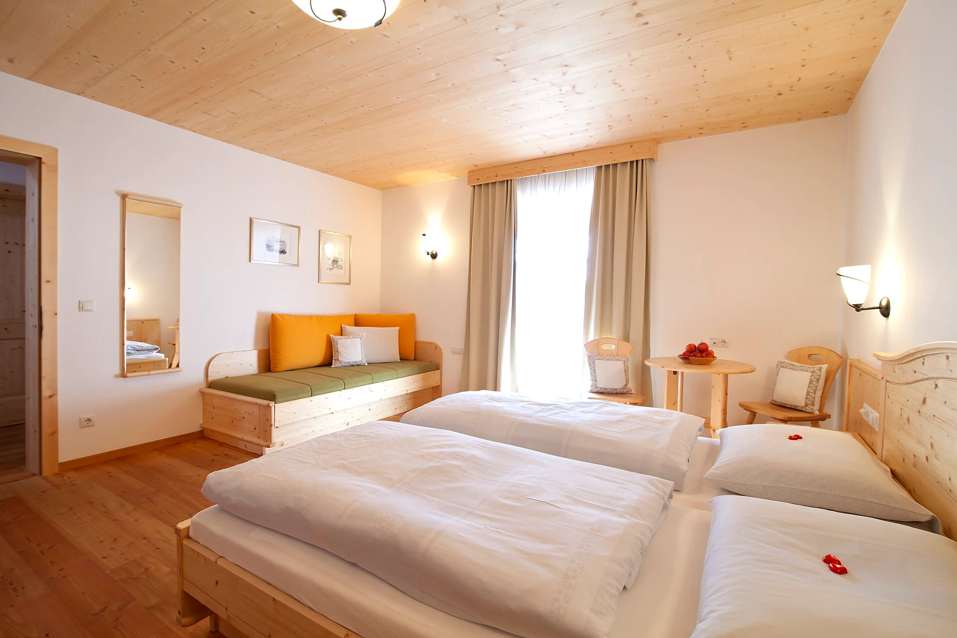 Pension Lienharterhof Monguelfo-Tesido 14 suedtirol.info