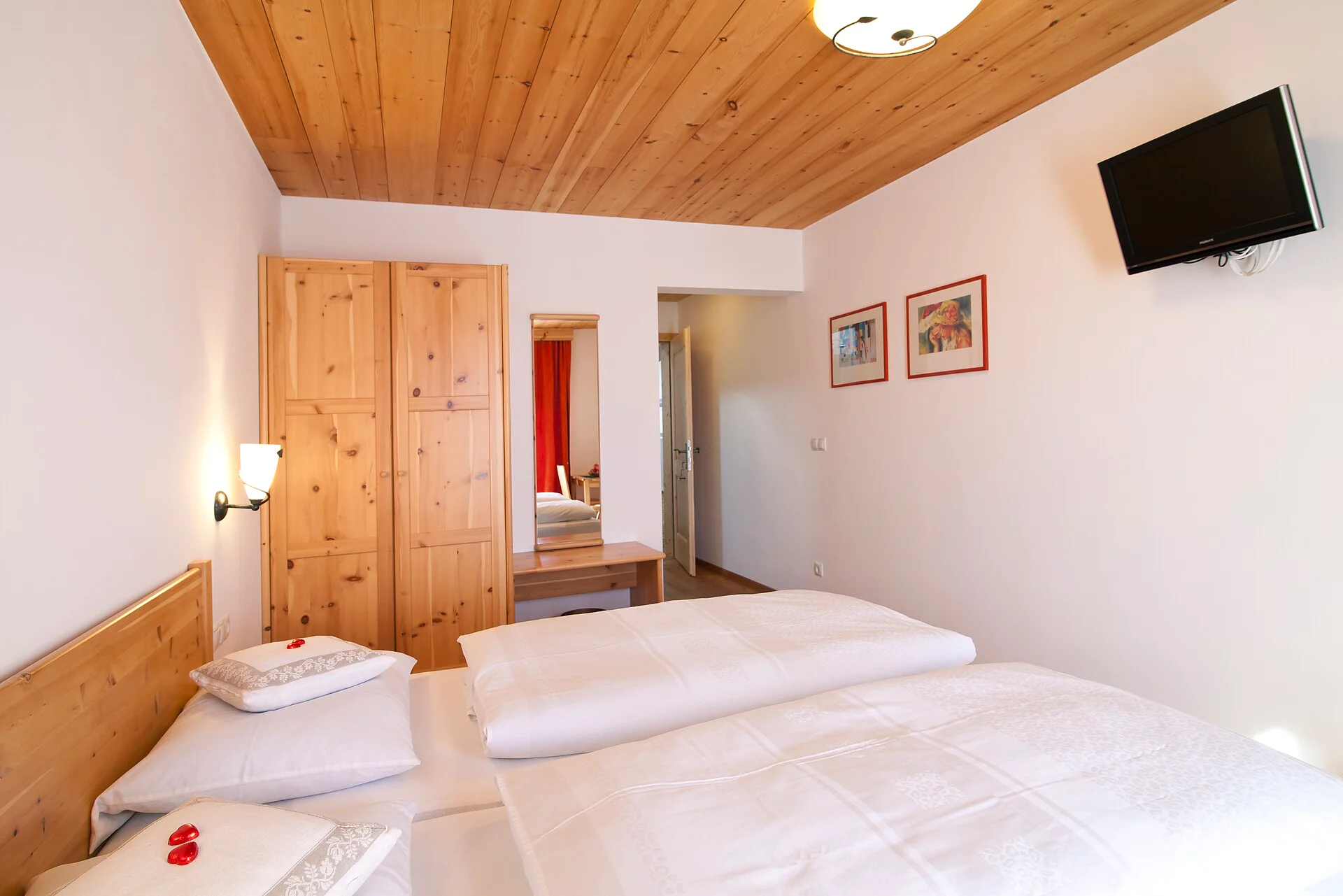 Pension Lienharterhof Monguelfo-Tesido 9 suedtirol.info