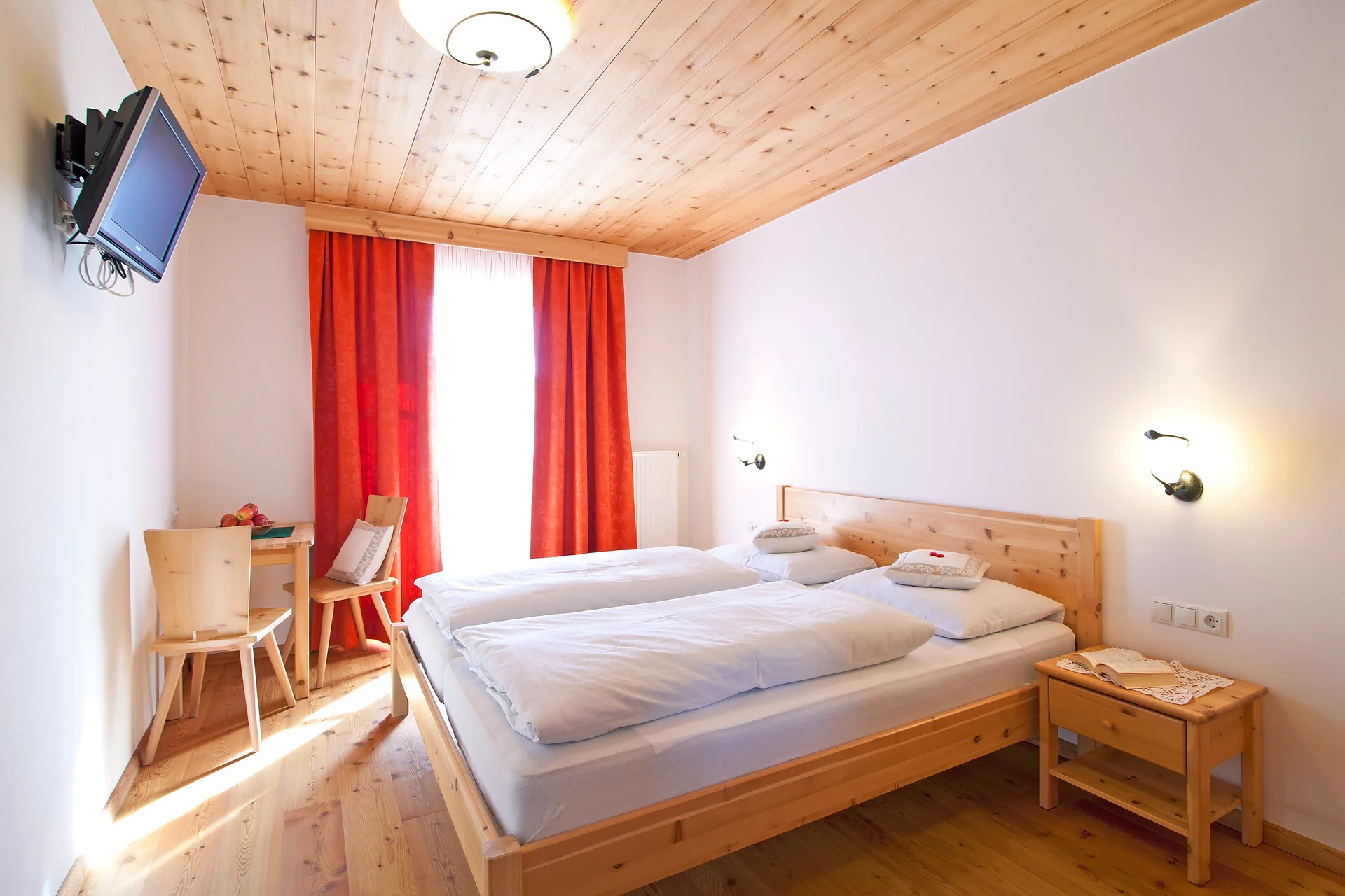 Pension Lienharterhof Monguelfo-Tesido 7 suedtirol.info