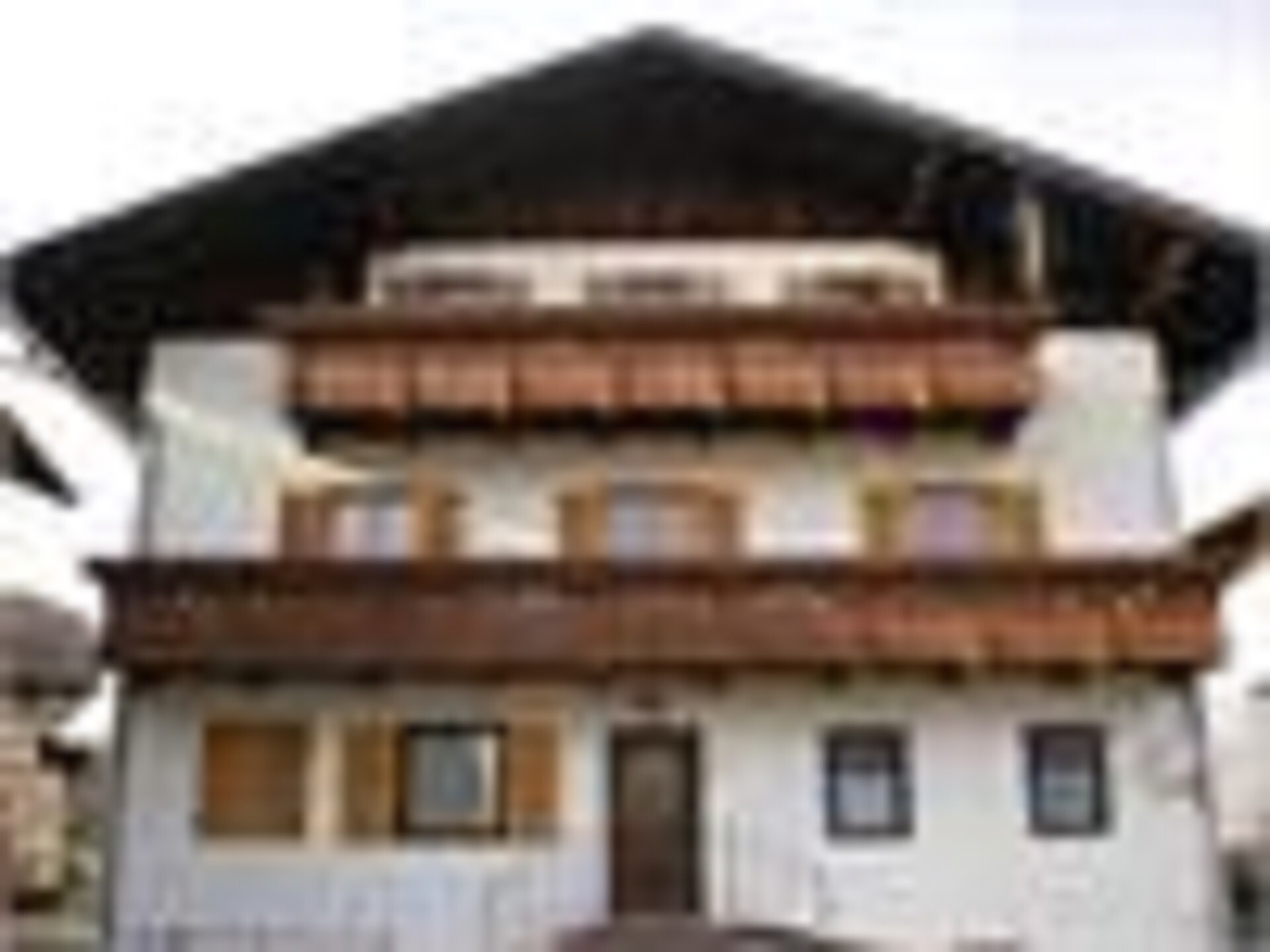 The south side of the Plonerhof