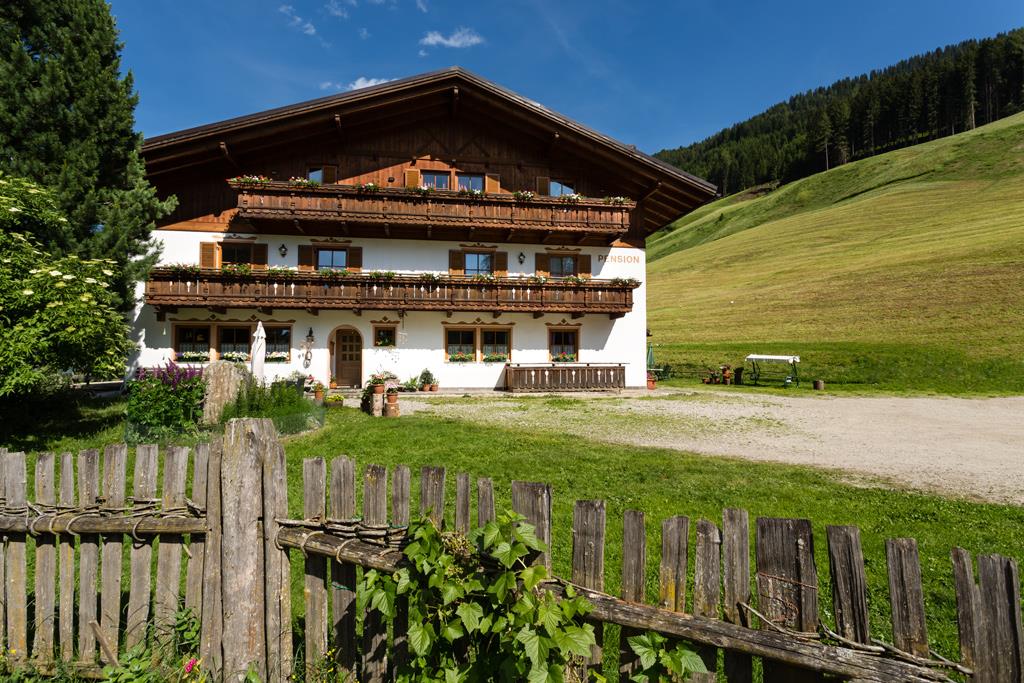 Pensione Reaserhof Racines 12 suedtirol.info