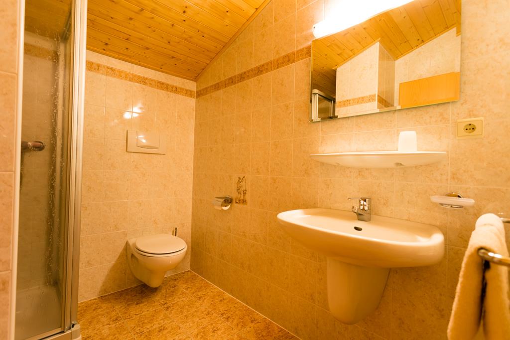 Pensione Reaserhof Racines 7 suedtirol.info